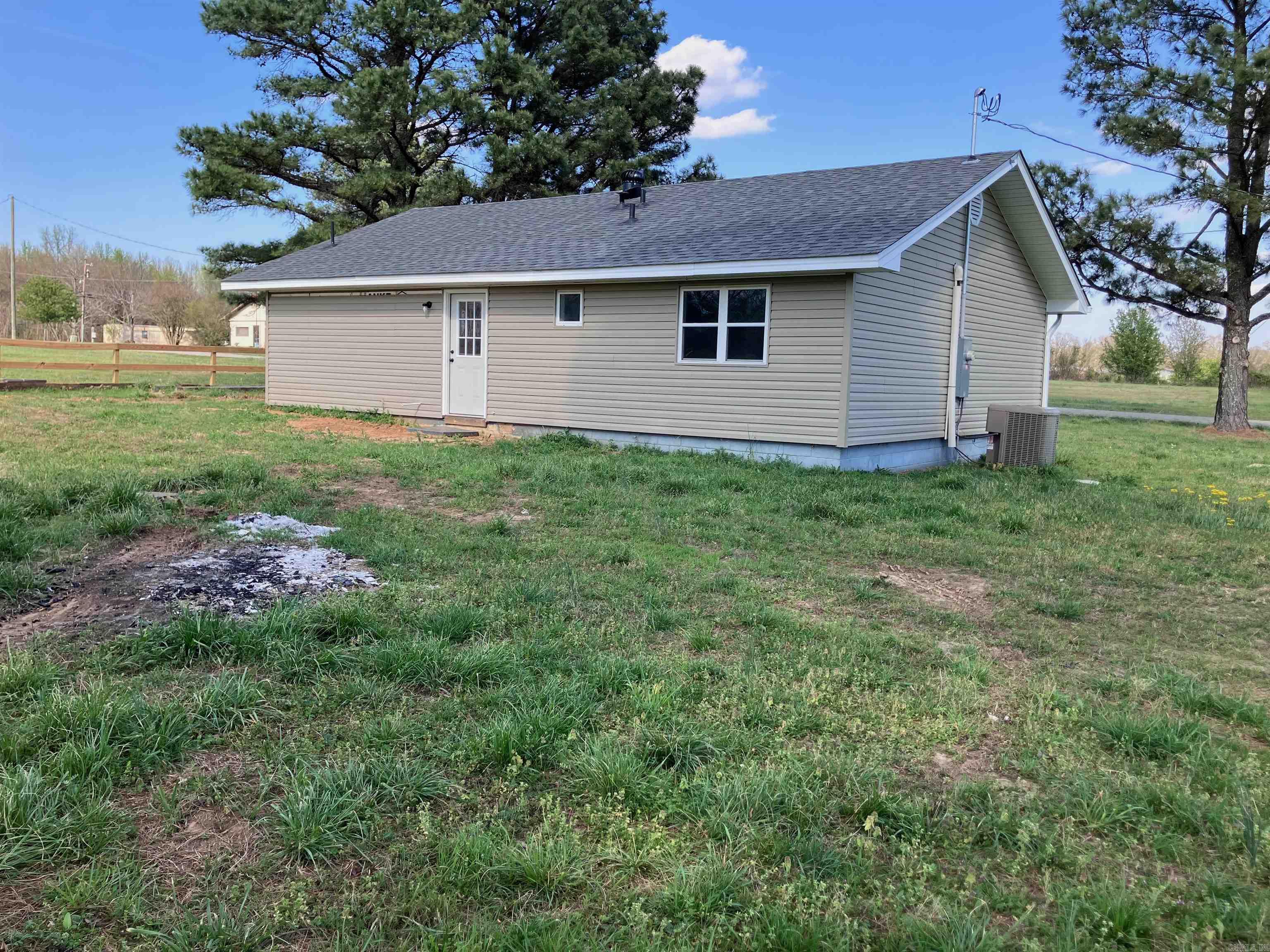 108 Weathers  Bradford, AR