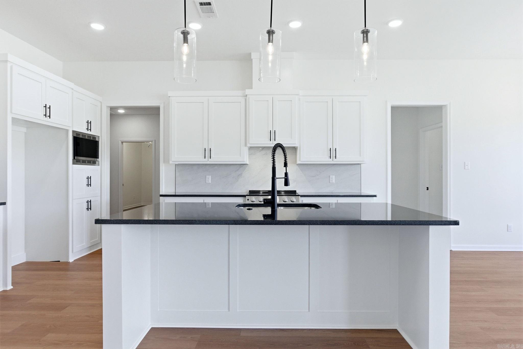 188 Kelton  Hensley, AR