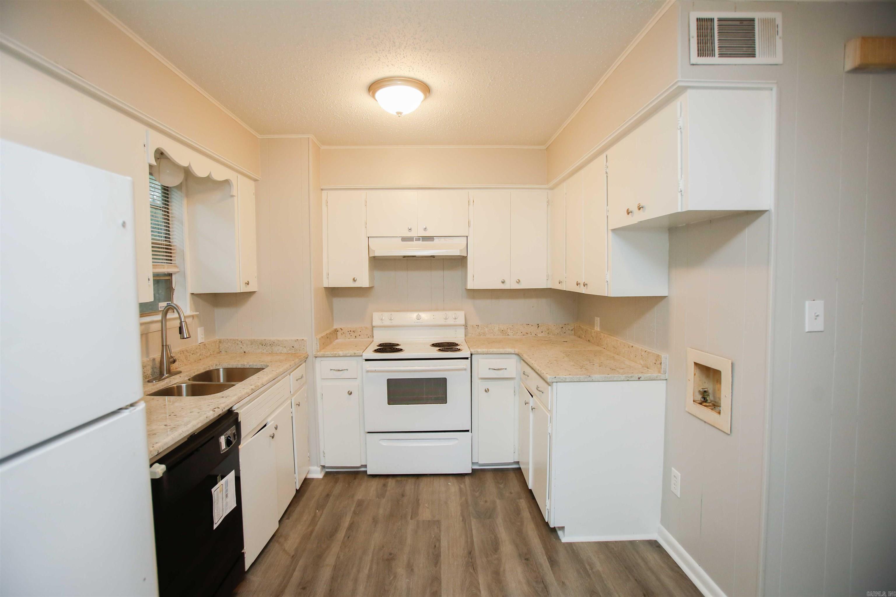 2100 Virginia  North Little Rock, AR