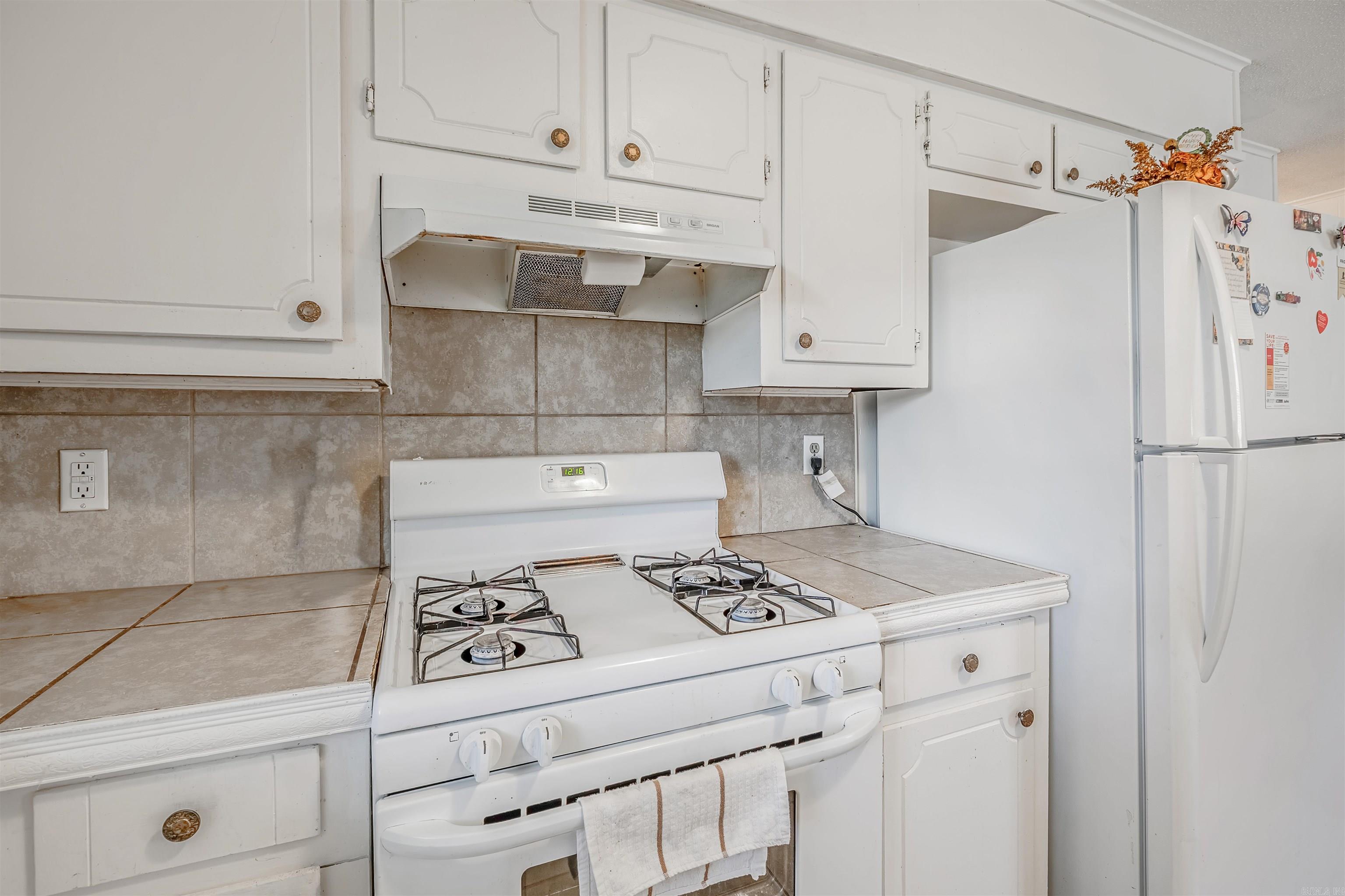 618 & 620 Newcastle Dr  Sherwood, AR