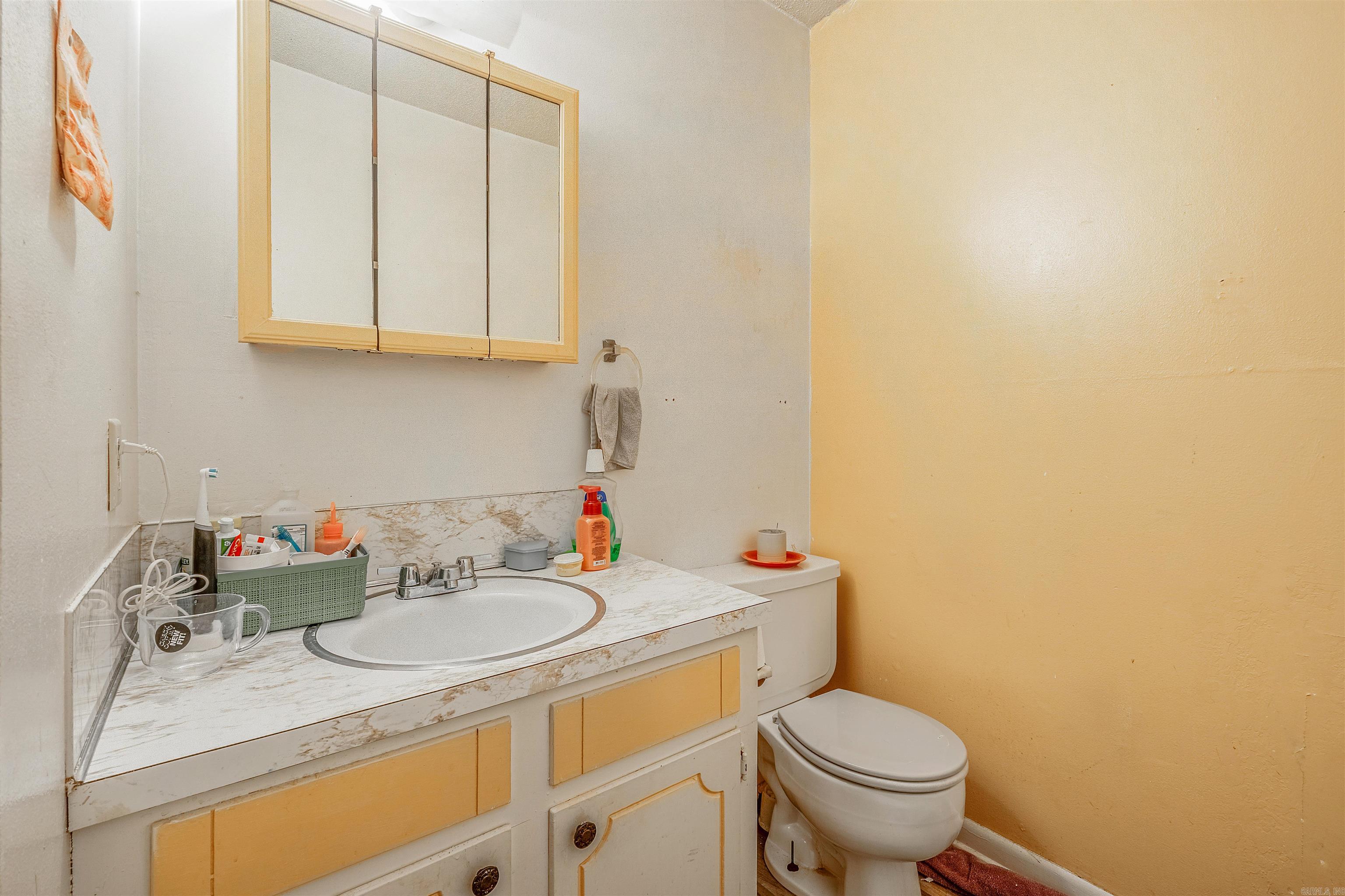 618 & 620 Newcastle Dr  Sherwood, AR