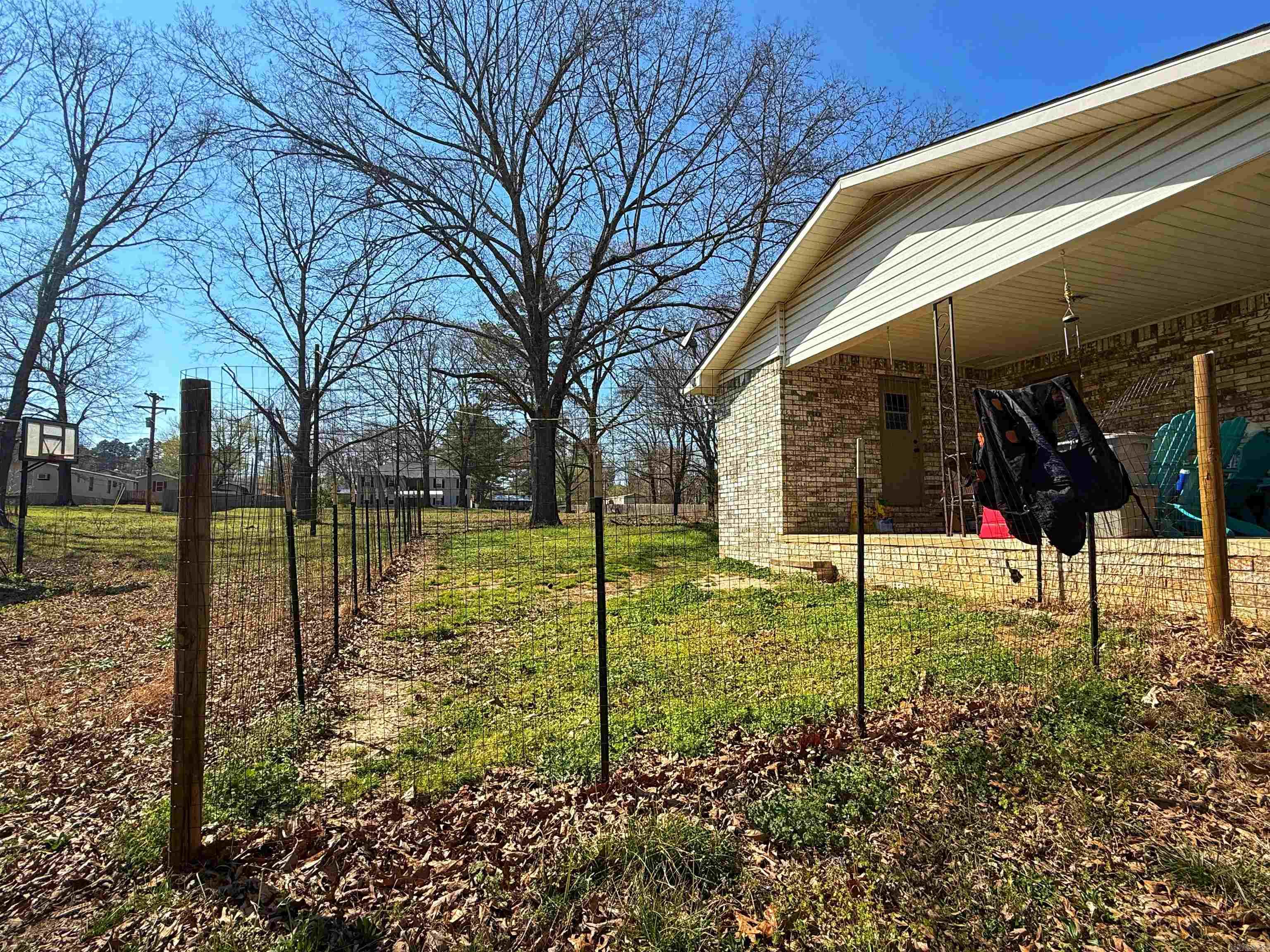 154 Cedar  Pineville, AR