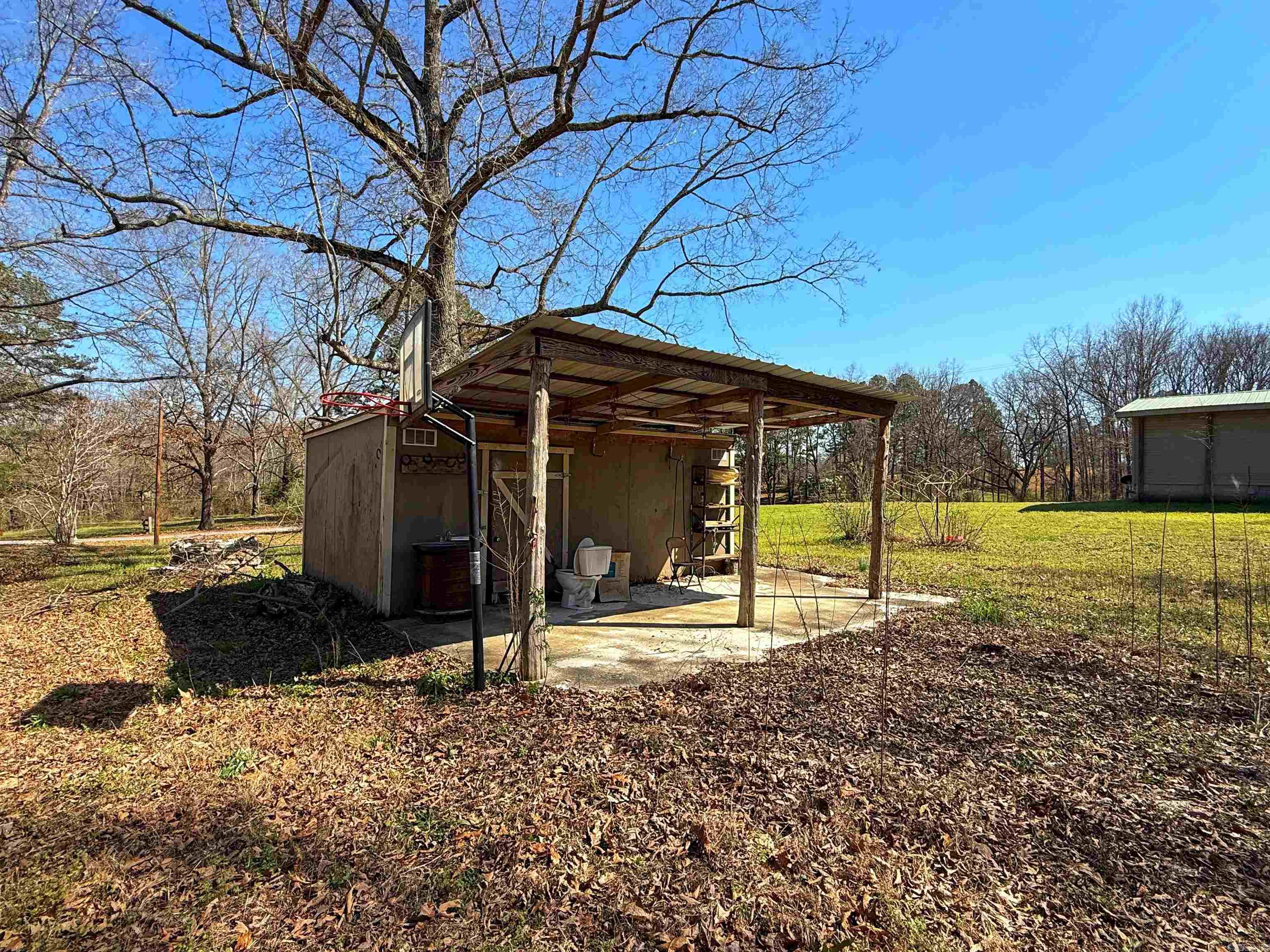 154 Cedar  Pineville, AR