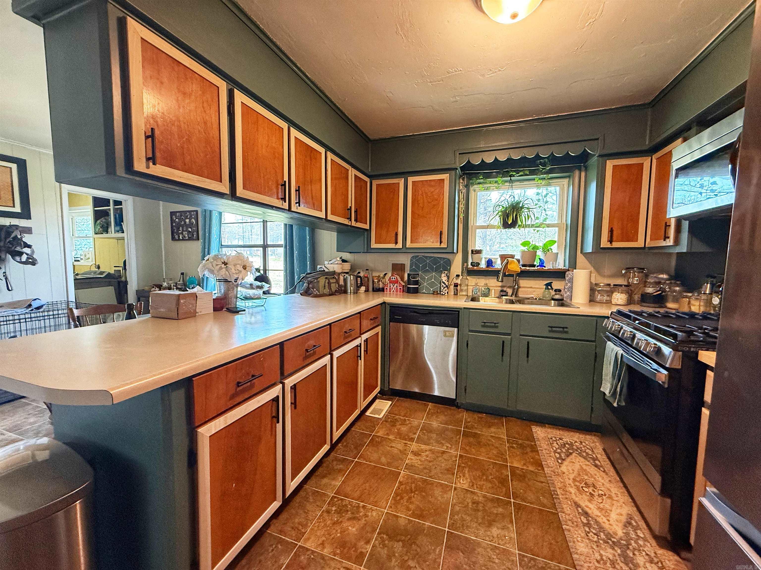 154 Cedar  Pineville, AR