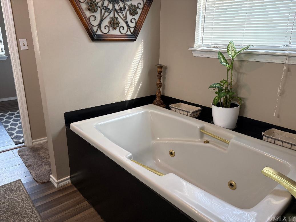 8910 Peters  Cabot, AR