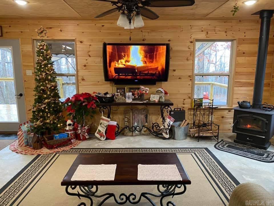 4085 Trace Ridge Rd.  Leslie, AR