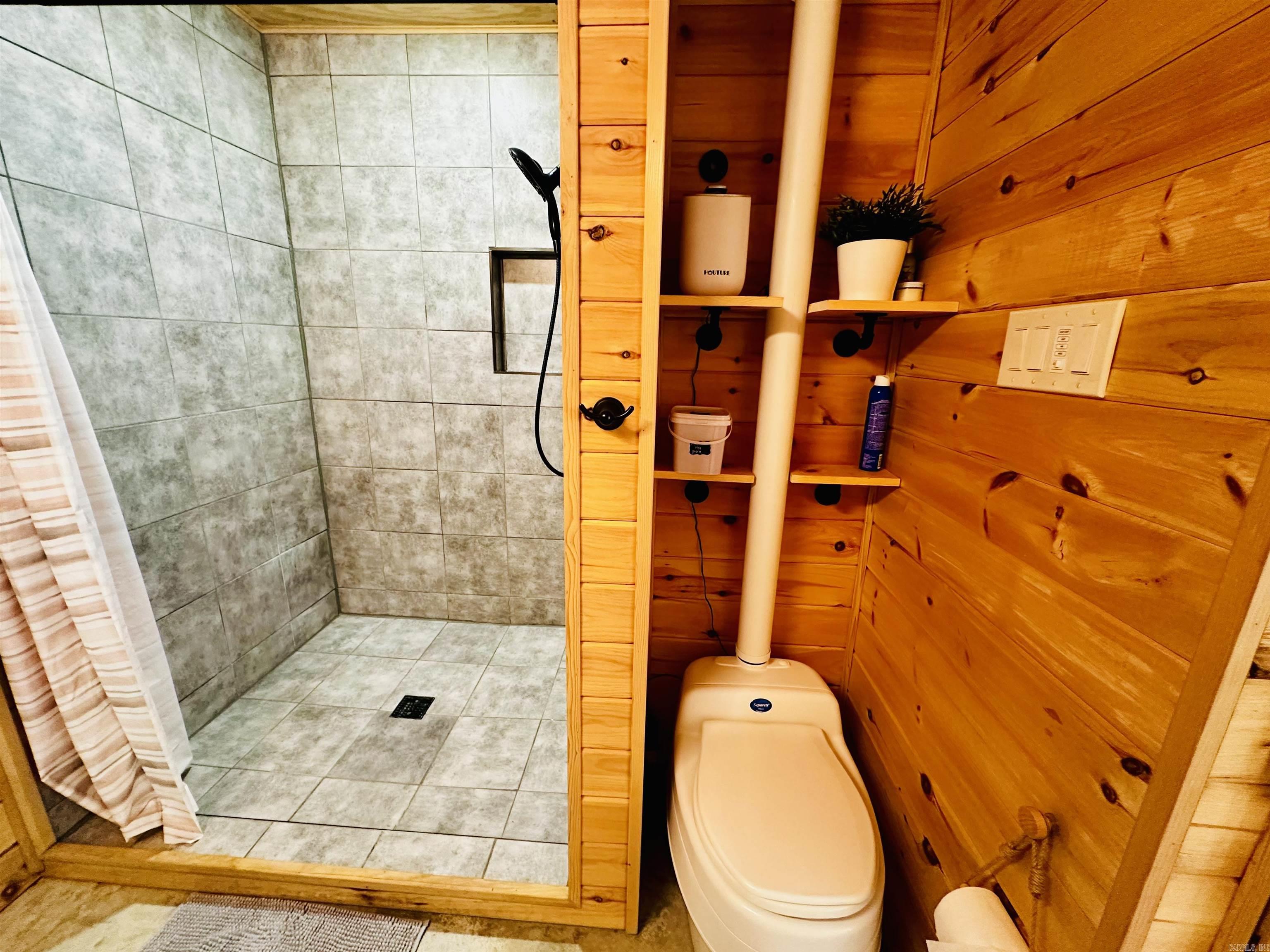 4085 Trace Ridge Rd.  Leslie, AR