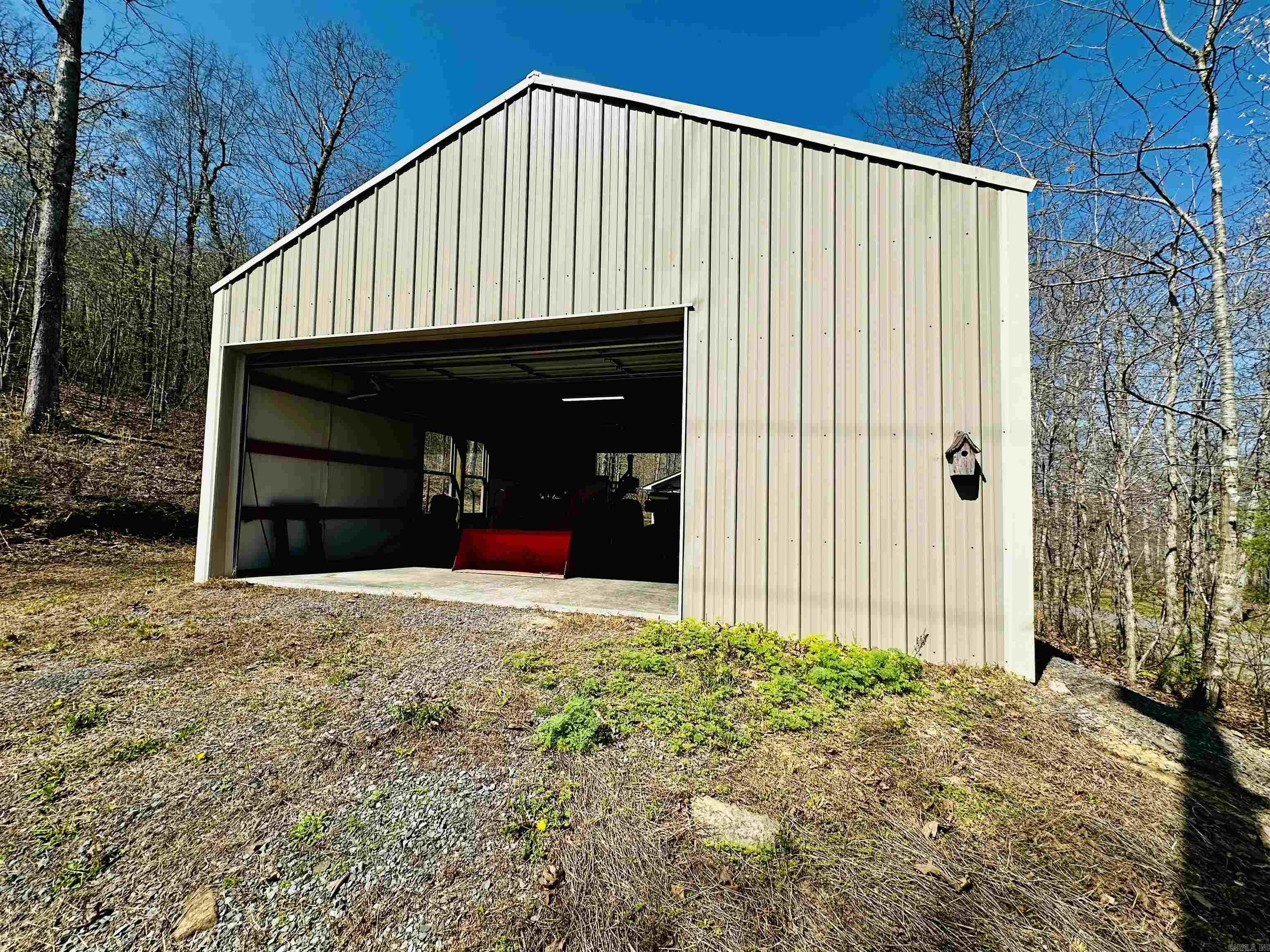 4085 Trace Ridge Rd.  Leslie, AR