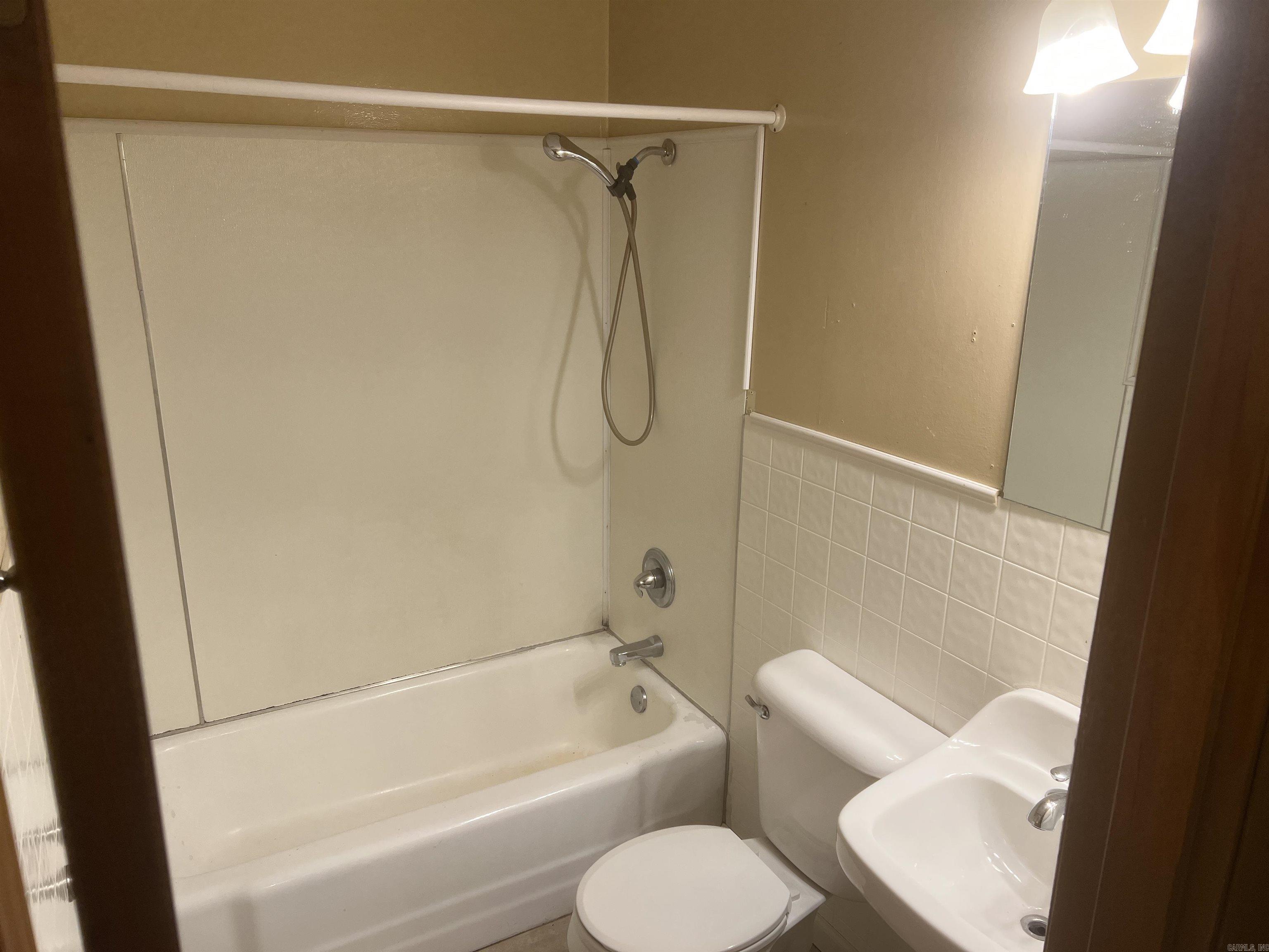 2109 Arkansas Ave  Conway, AR