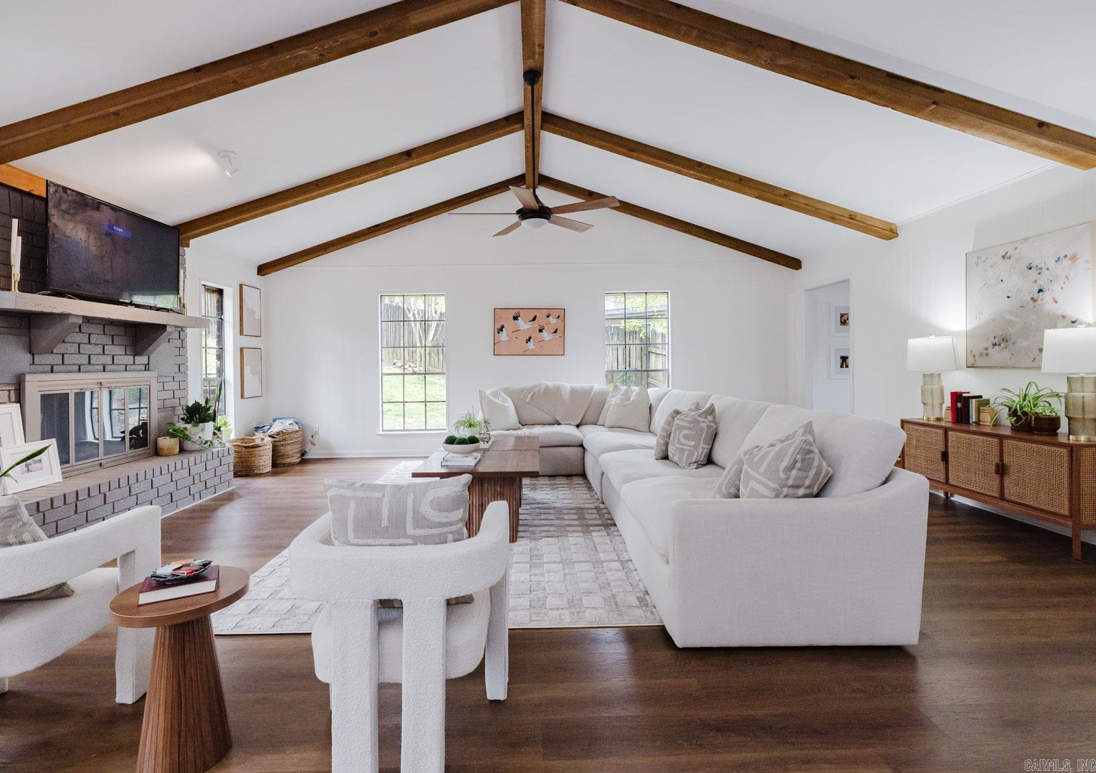 18 Shawnee Forest Cove  Little Rock, AR