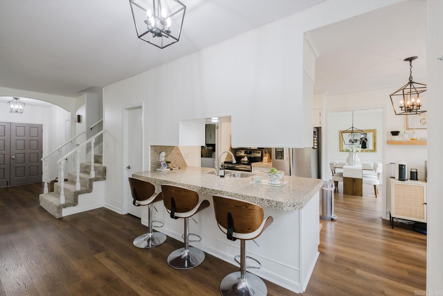 18 Shawnee Forest Cove  Little Rock, AR