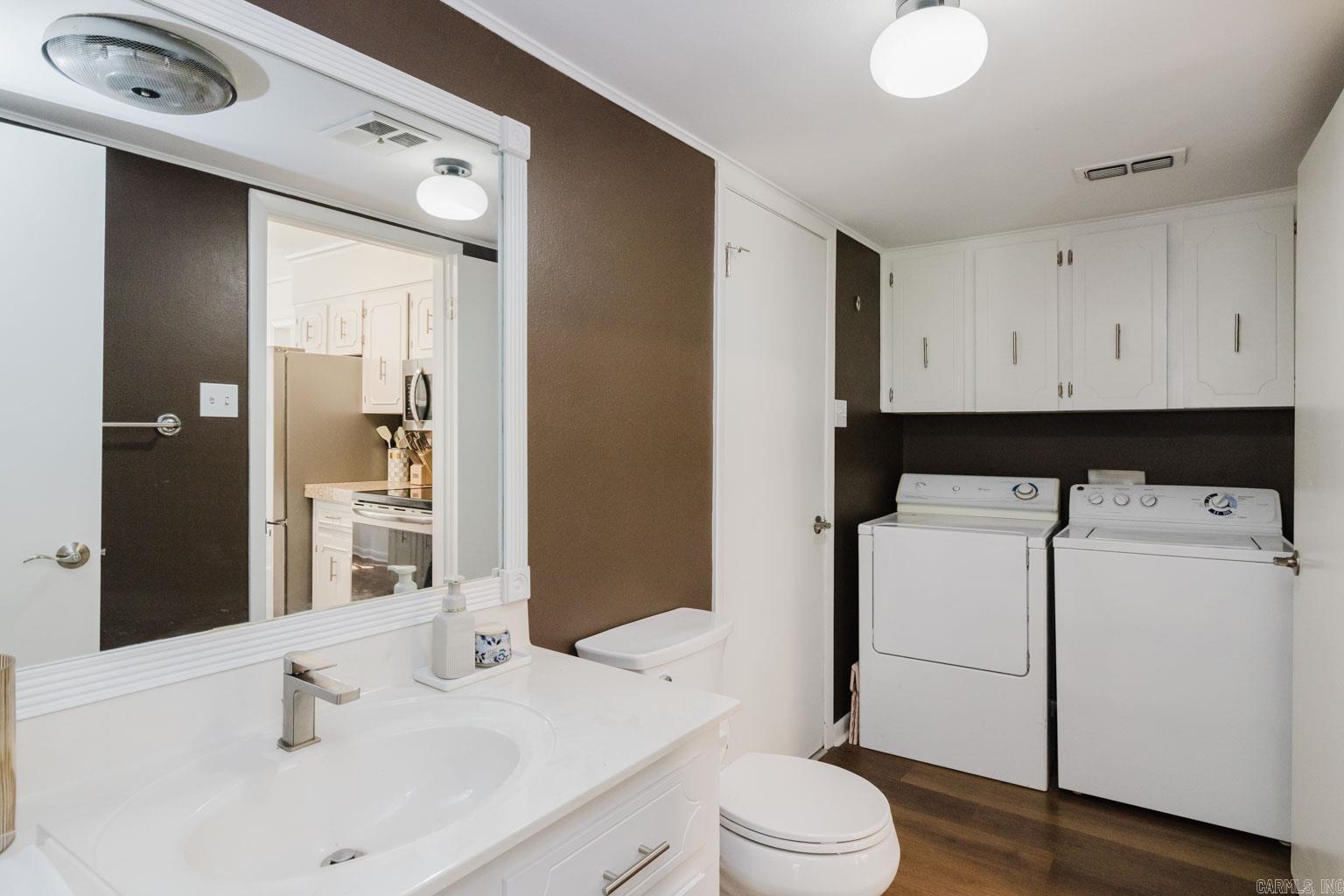 18 Shawnee Forest Cove  Little Rock, AR