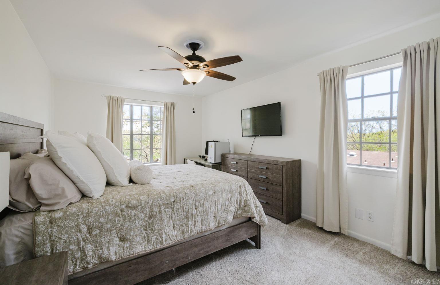 18 Shawnee Forest Cove  Little Rock, AR