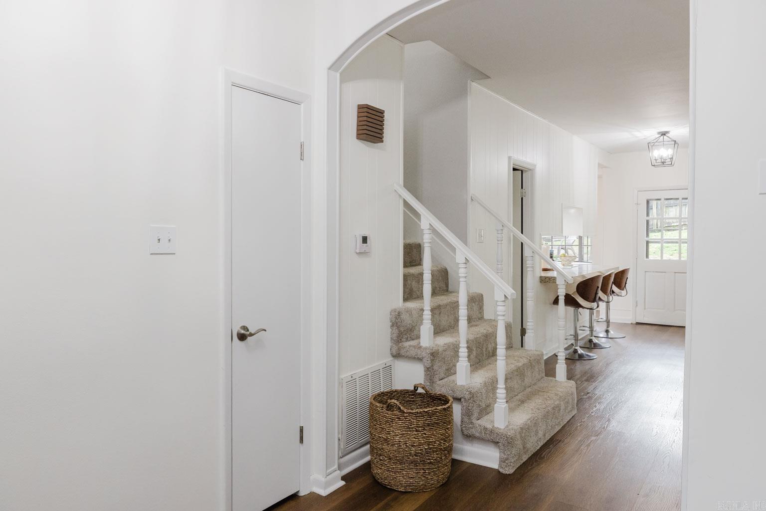 18 Shawnee Forest Cove  Little Rock, AR