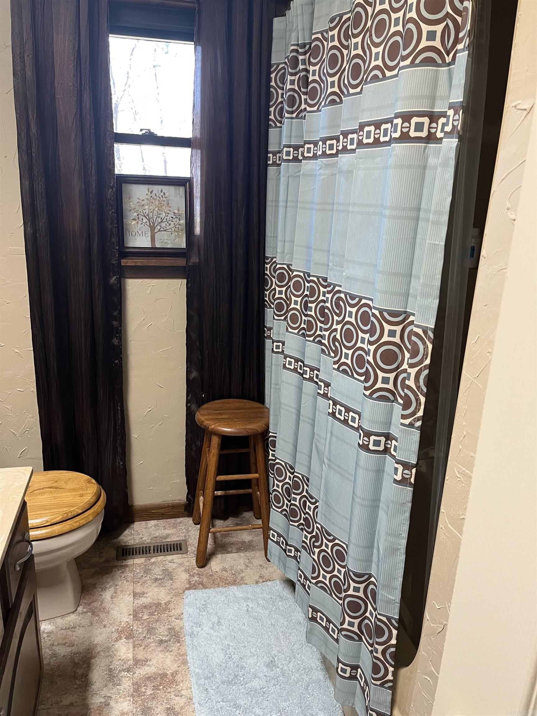 50 Linda  Tumbling Shoals, AR