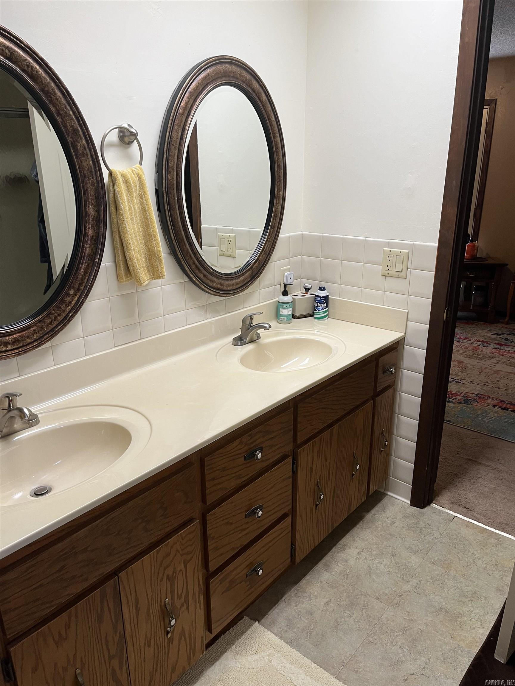 50 Linda  Tumbling Shoals, AR