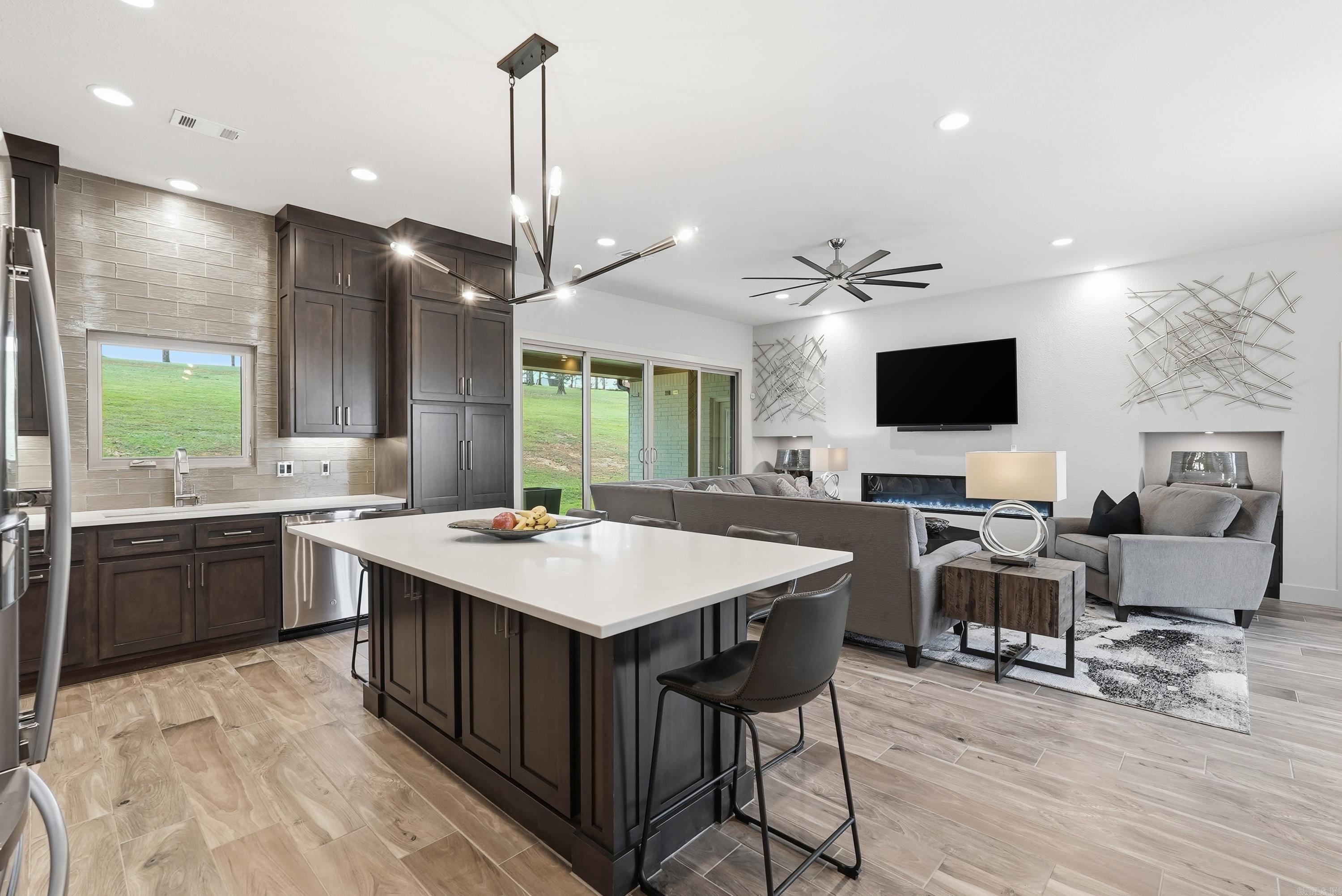 84 E Cadron Ridge  Greenbrier, AR