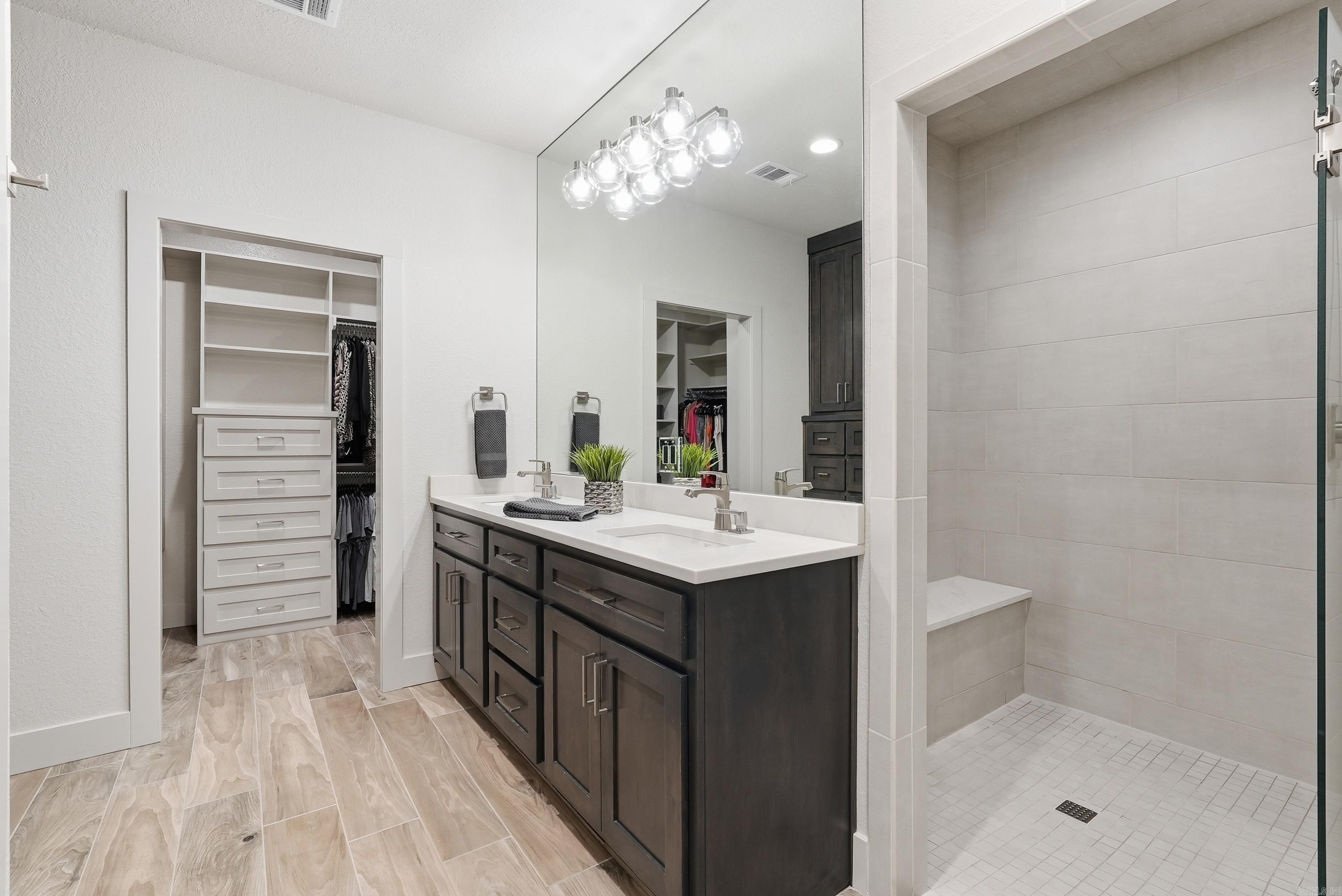 84 E Cadron Ridge  Greenbrier, AR