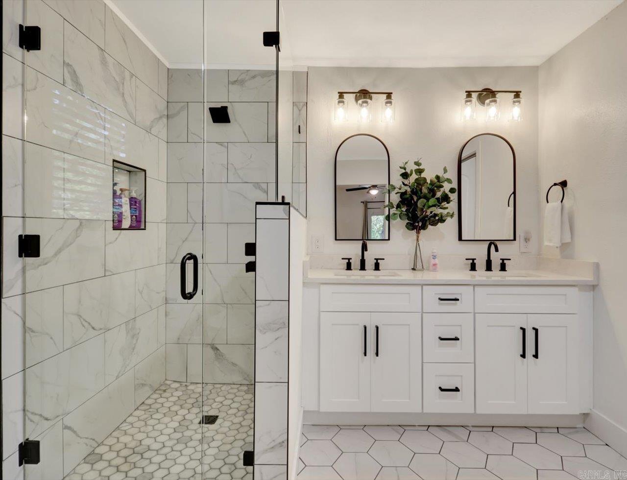 115 WESTPORT  Hot Springs, AR