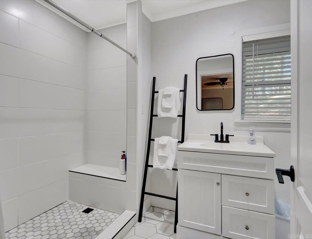 115 WESTPORT  Hot Springs, AR