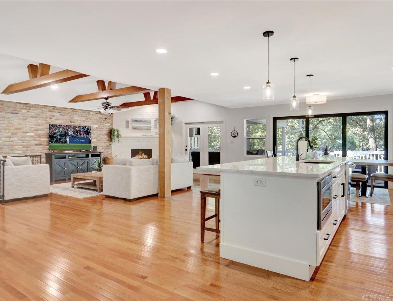 115 WESTPORT  Hot Springs, AR