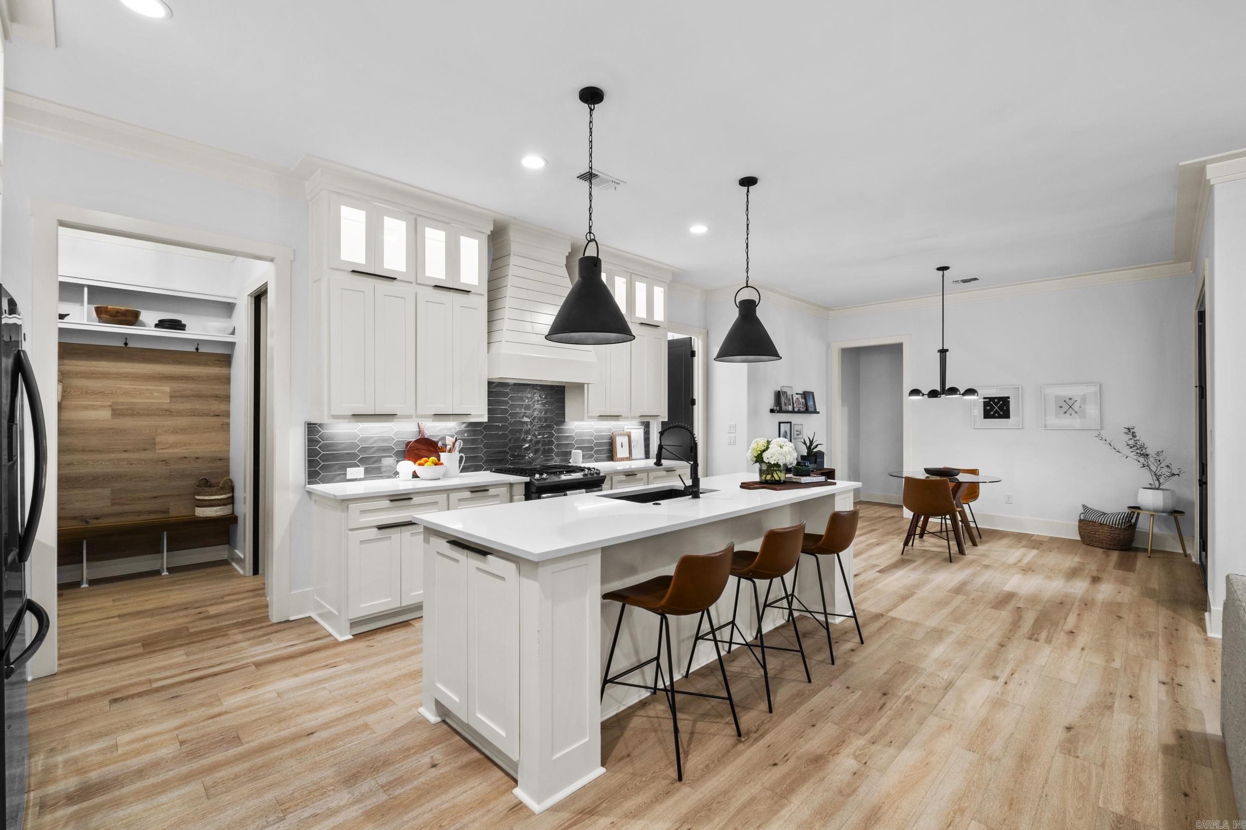 4 Tupelo  Little Rock, AR