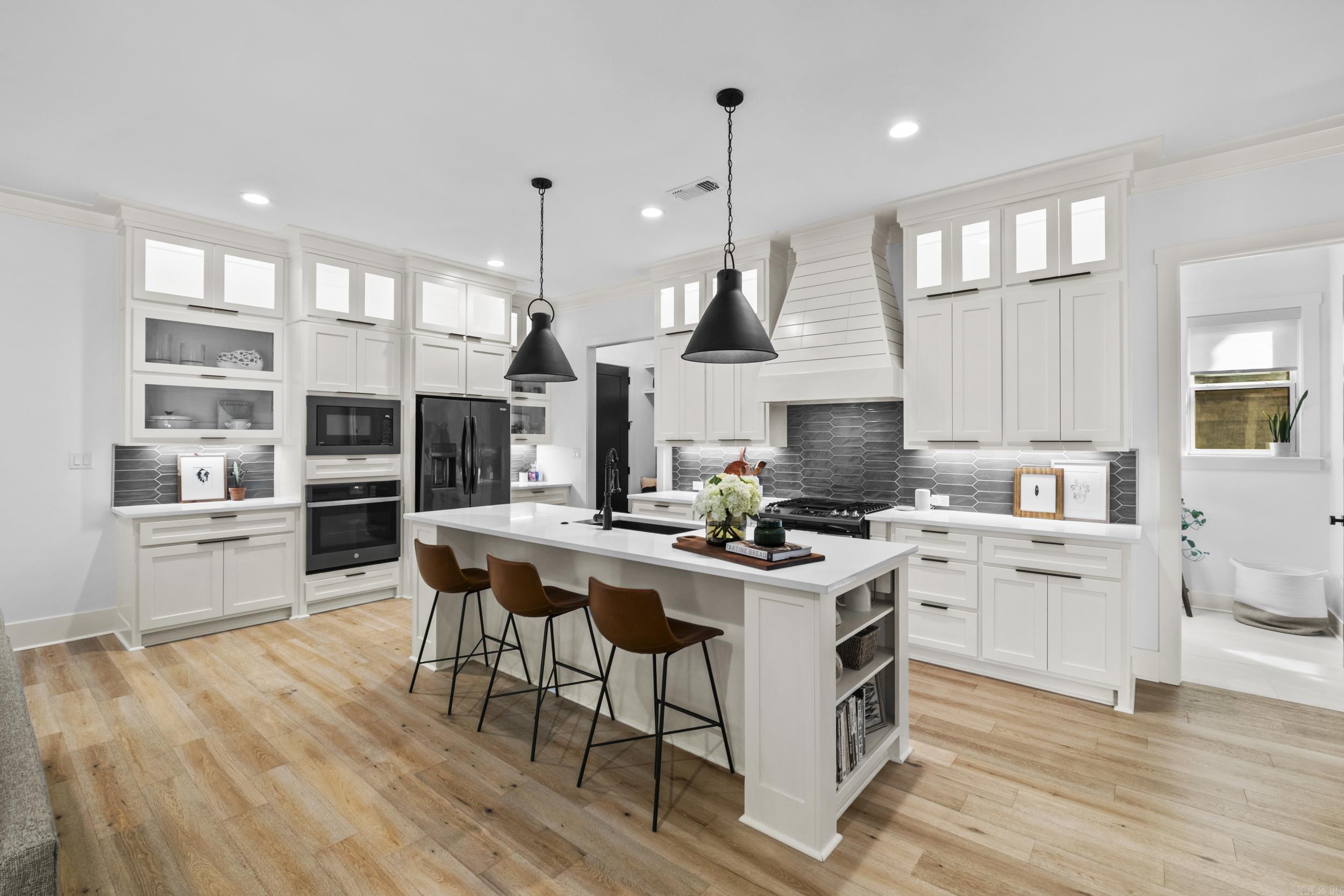 4 Tupelo  Little Rock, AR