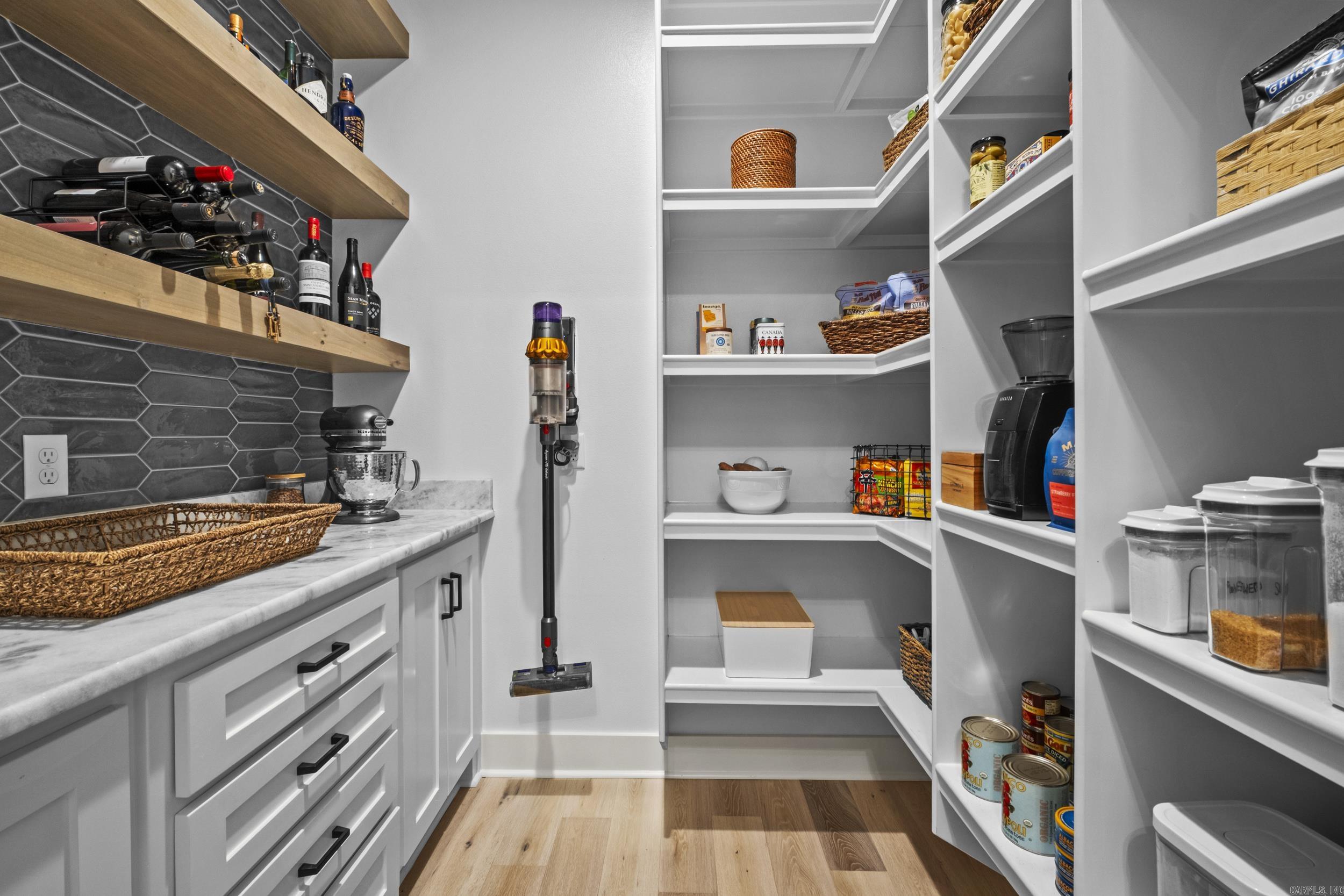 4 Tupelo  Little Rock, AR