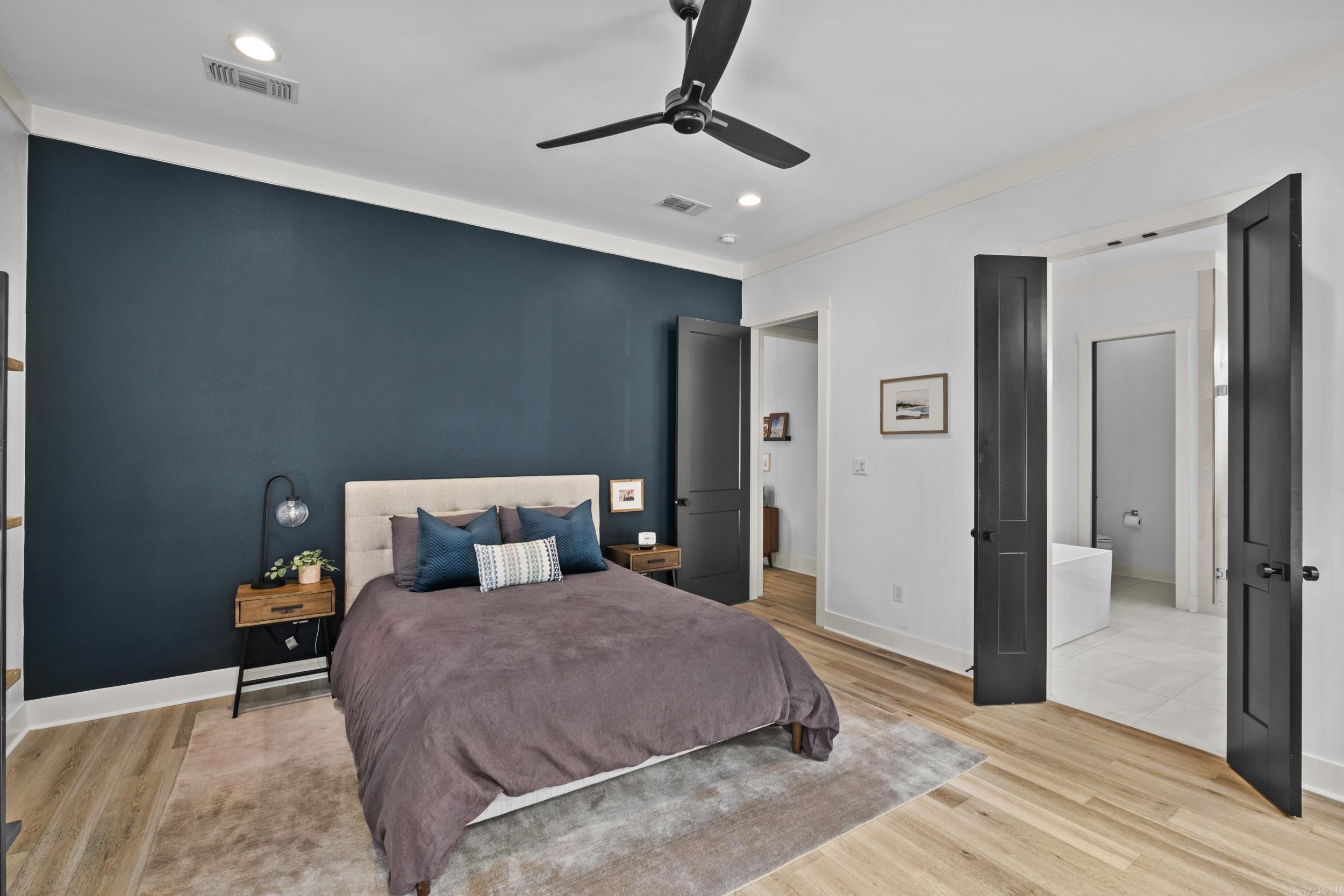 4 Tupelo  Little Rock, AR