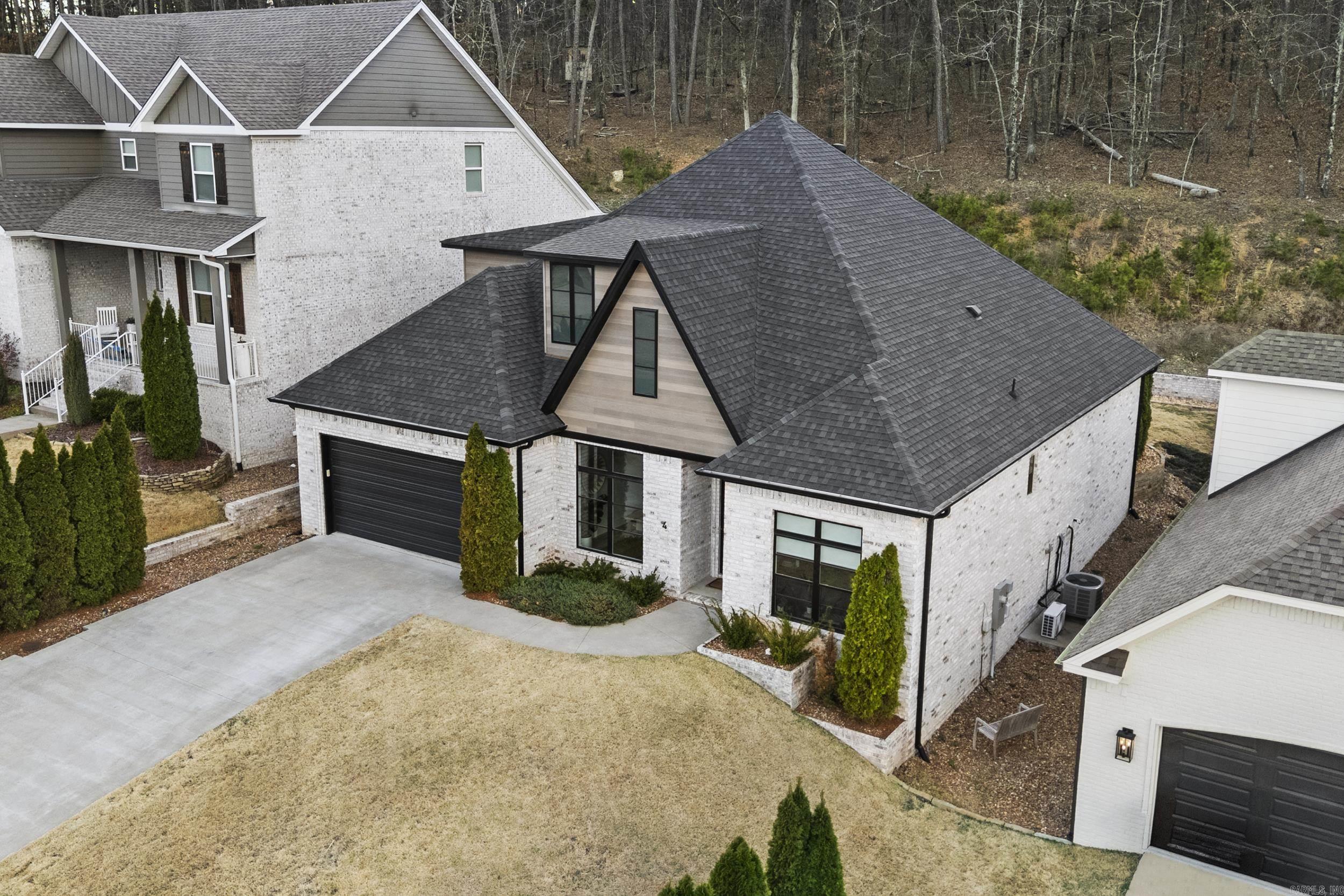 4 Tupelo  Little Rock, AR