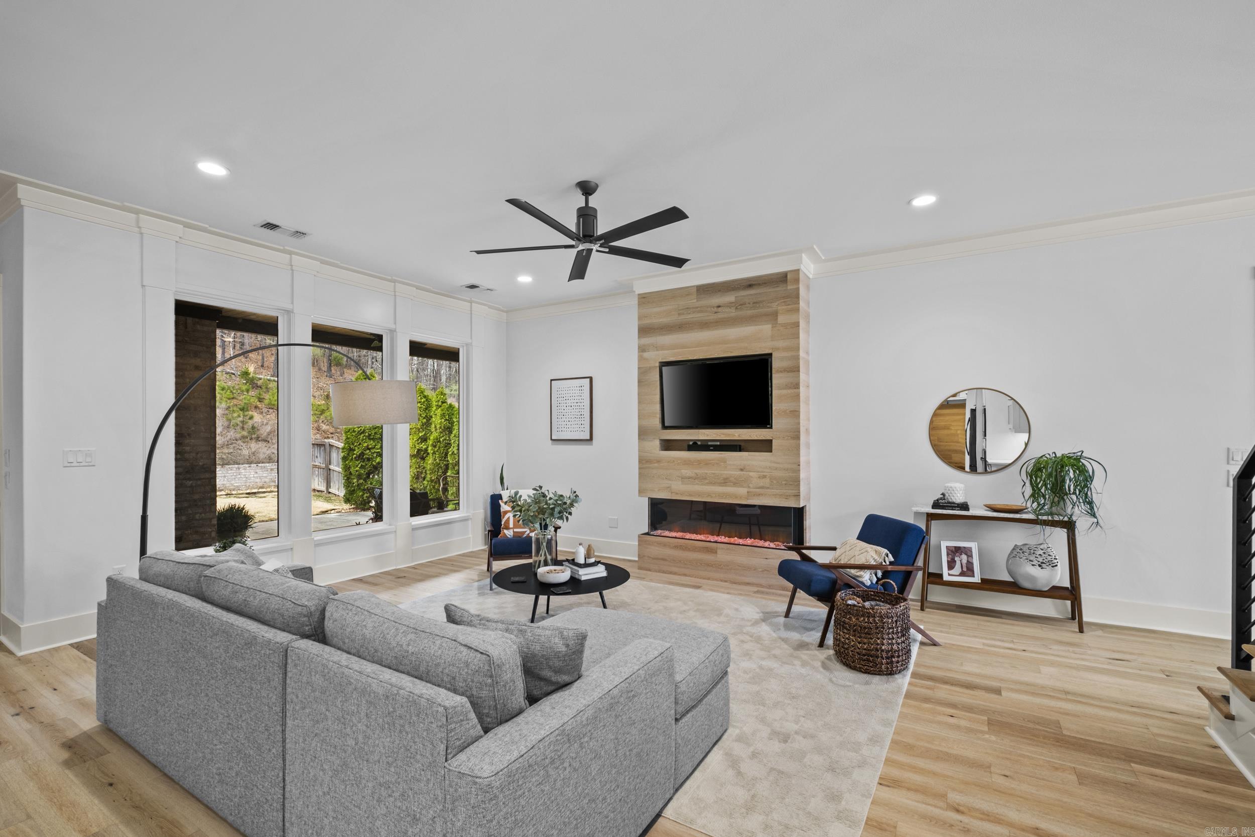 4 Tupelo  Little Rock, AR