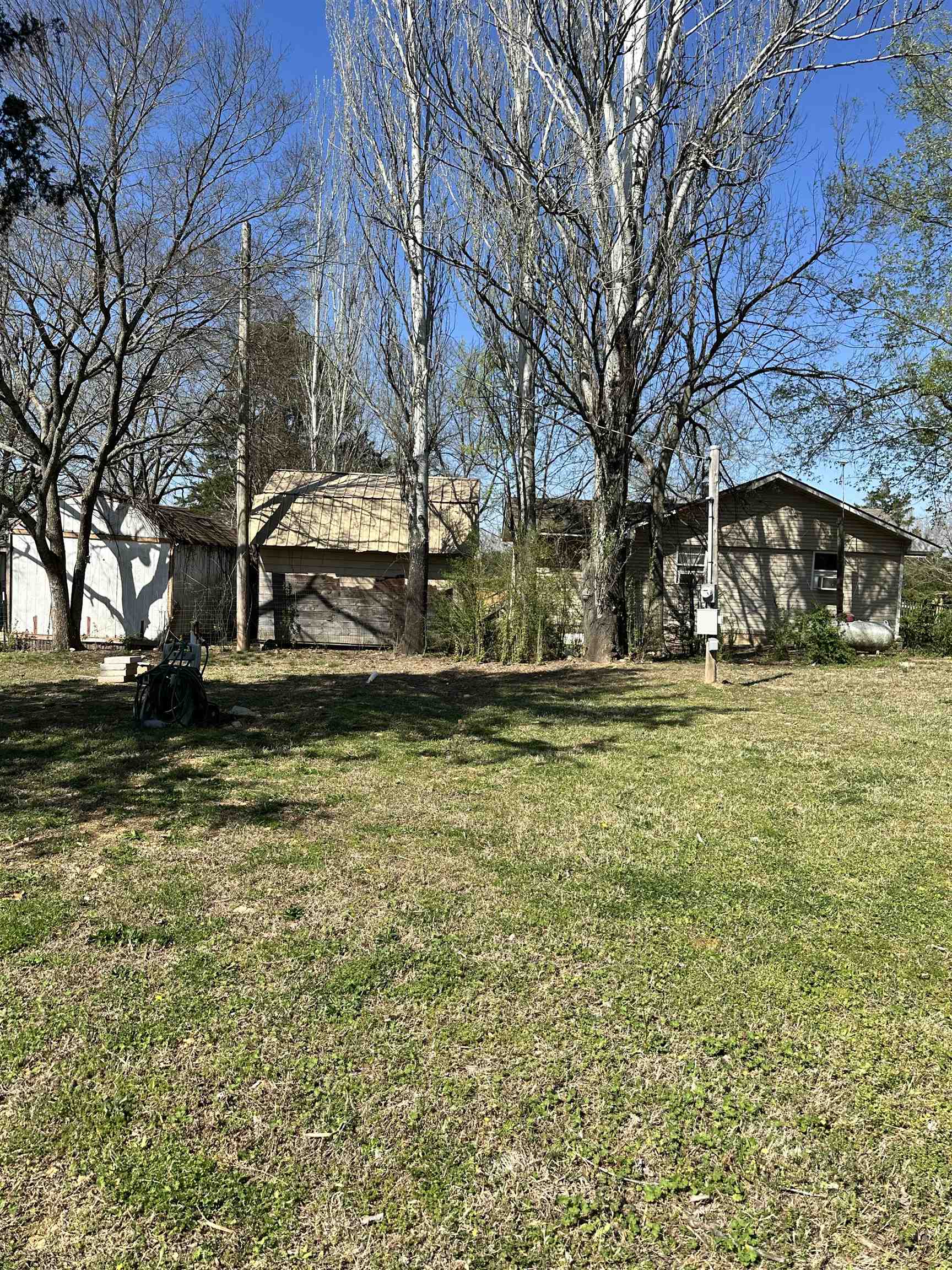 1008 Oak  Mountain View, AR