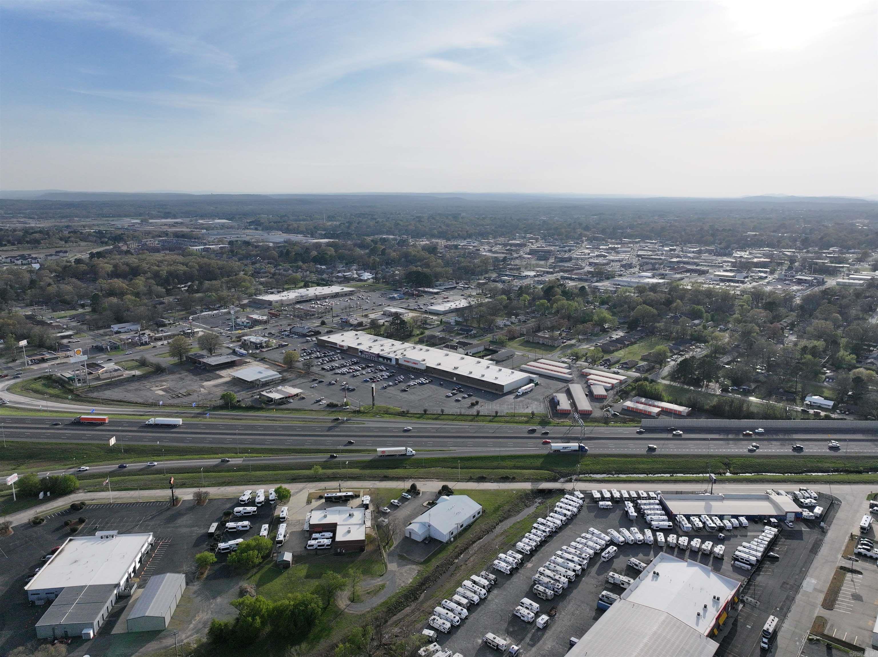 1180 Collier Interstate 40 - Exit 127 Conway, AR