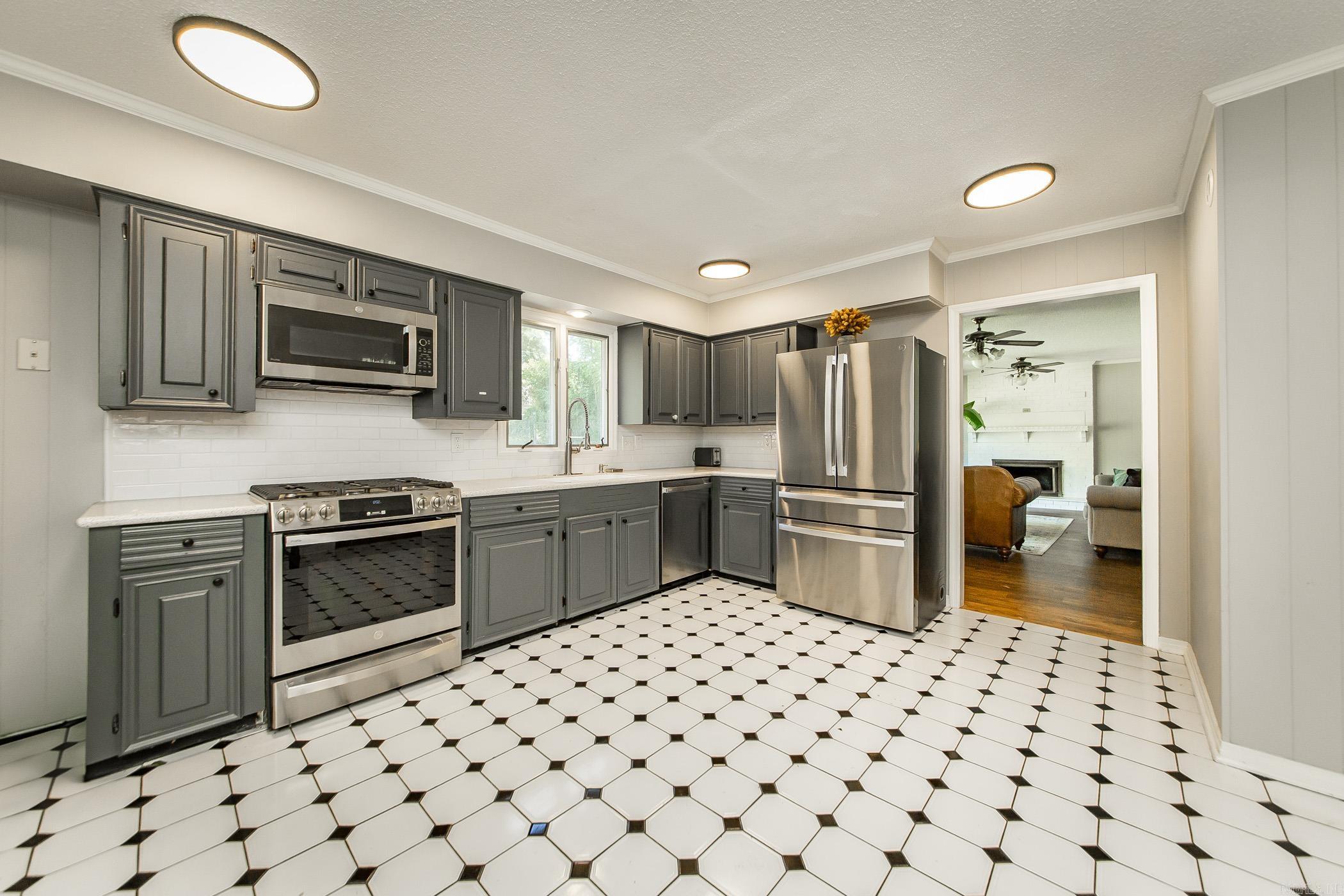 905 Cherry Hill  North Little Rock, AR