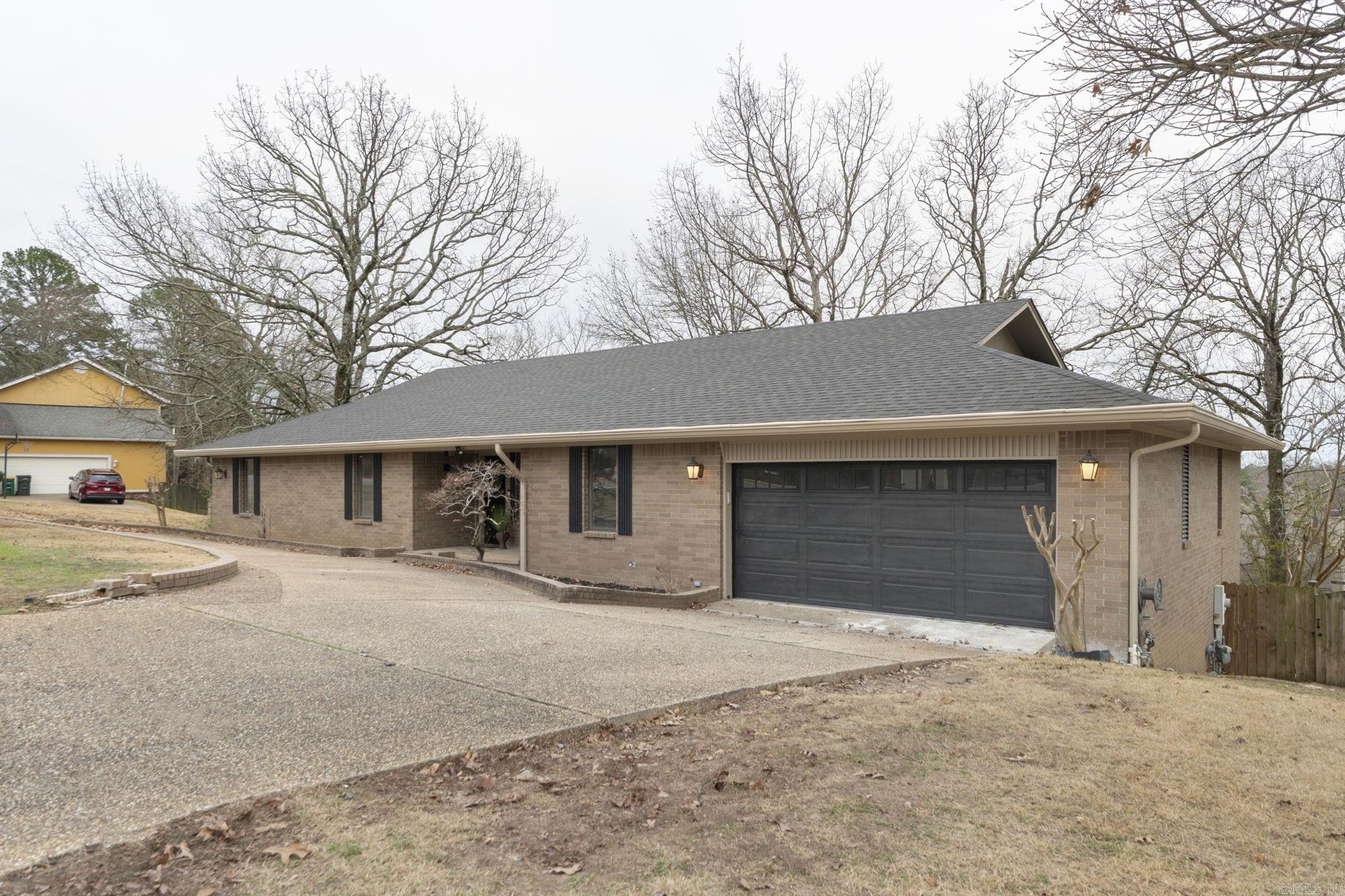 13721 Saint Charles  Little Rock, AR