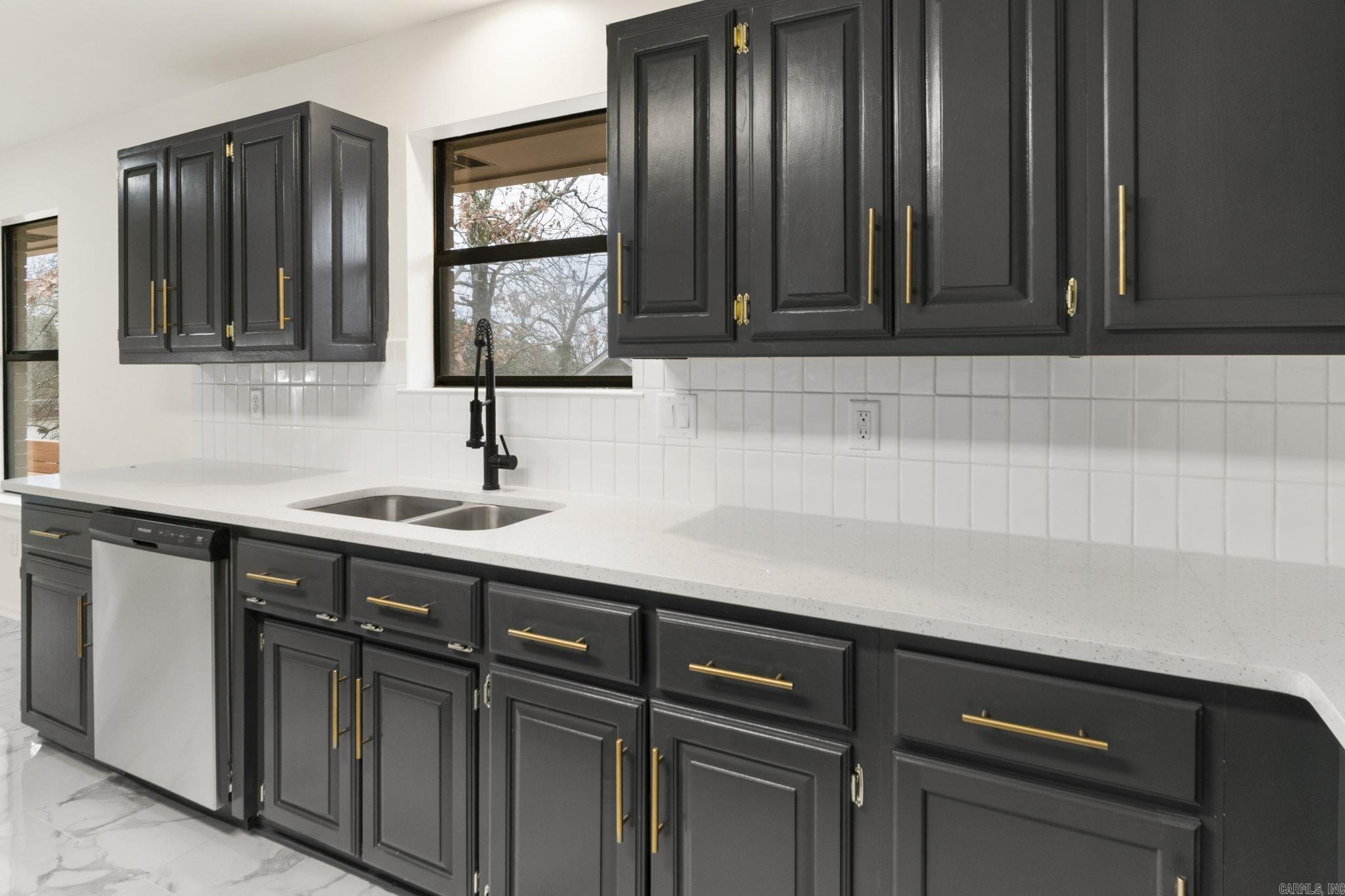 13721 Saint Charles  Little Rock, AR