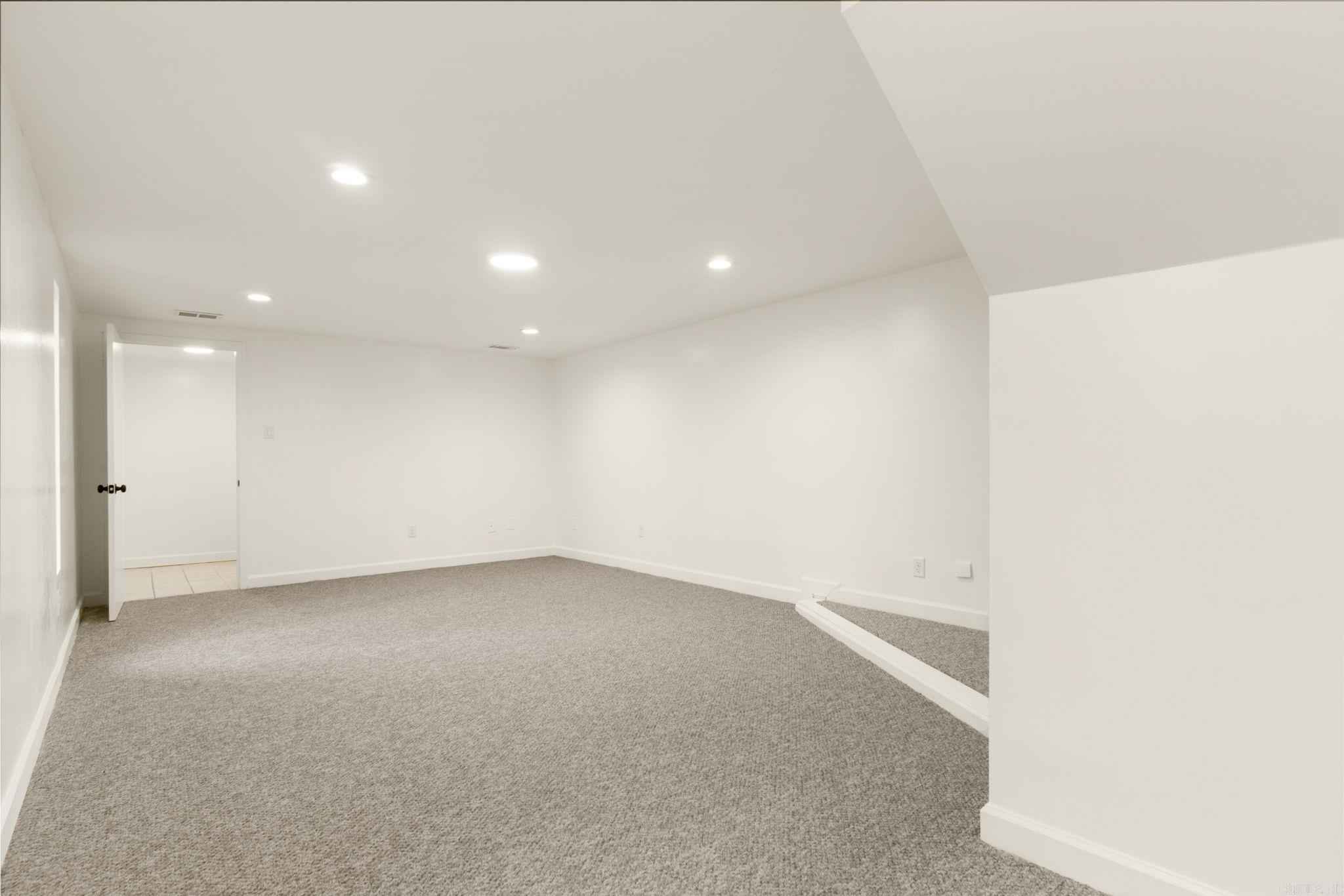 13721 Saint Charles  Little Rock, AR