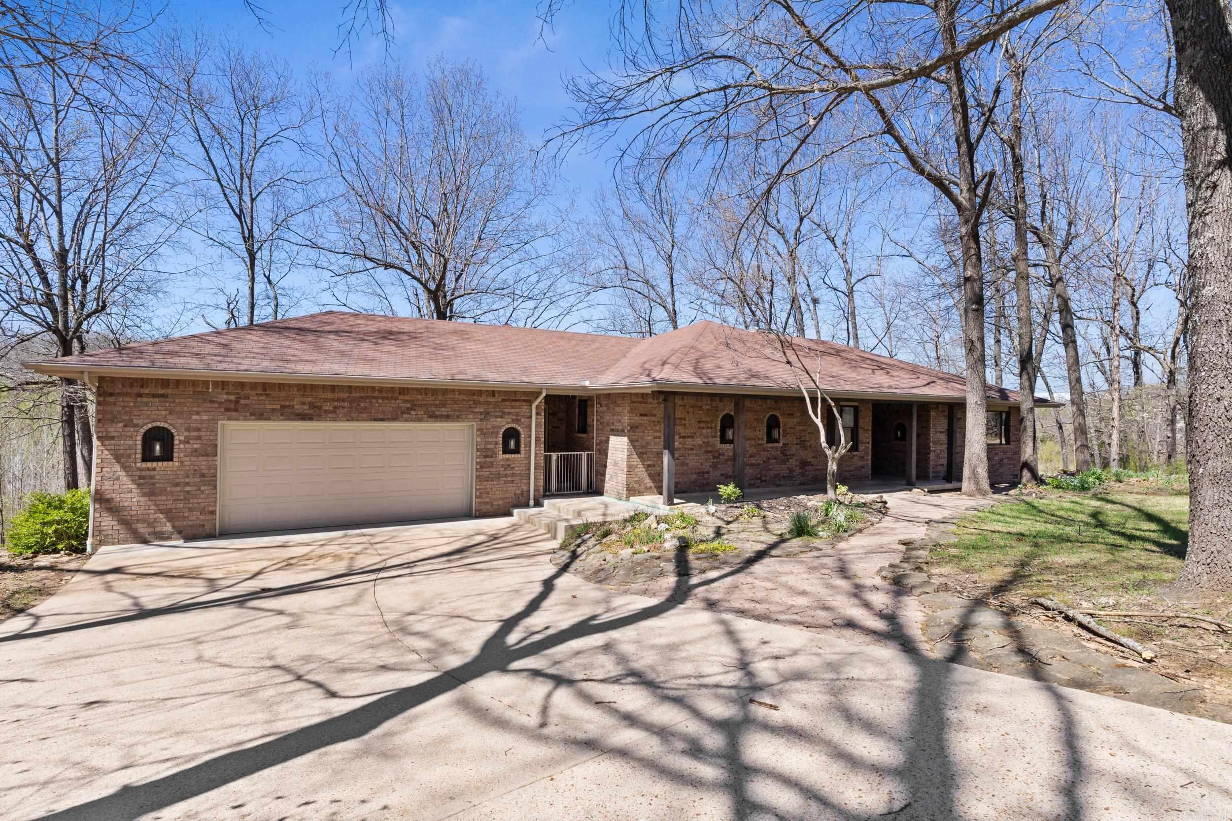 90 Lake Lane  Mountain Home, AR