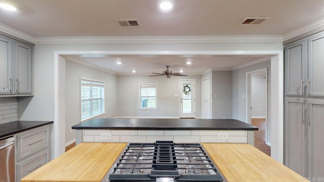 1923 Clifton  Conway, AR