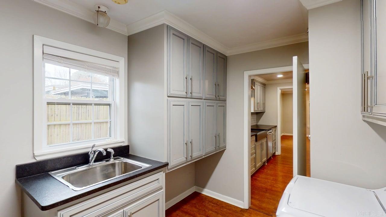 1923 Clifton  Conway, AR