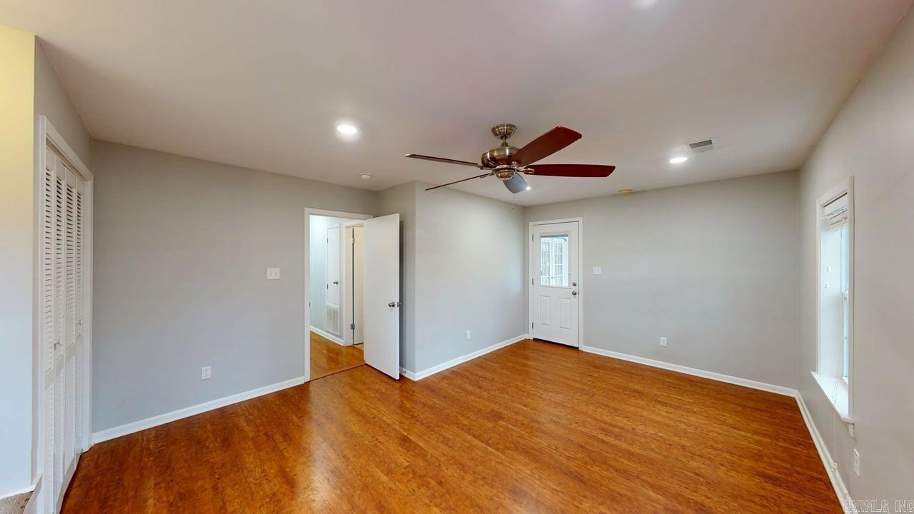 1923 Clifton  Conway, AR