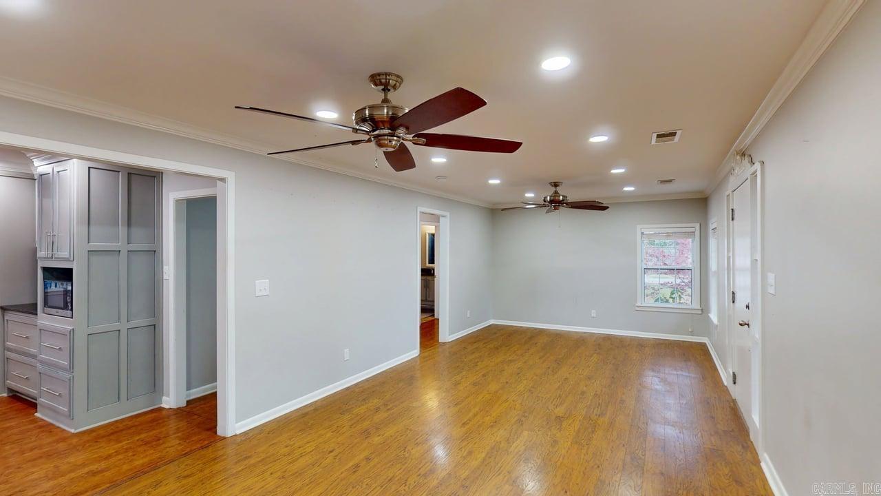 1923 Clifton  Conway, AR