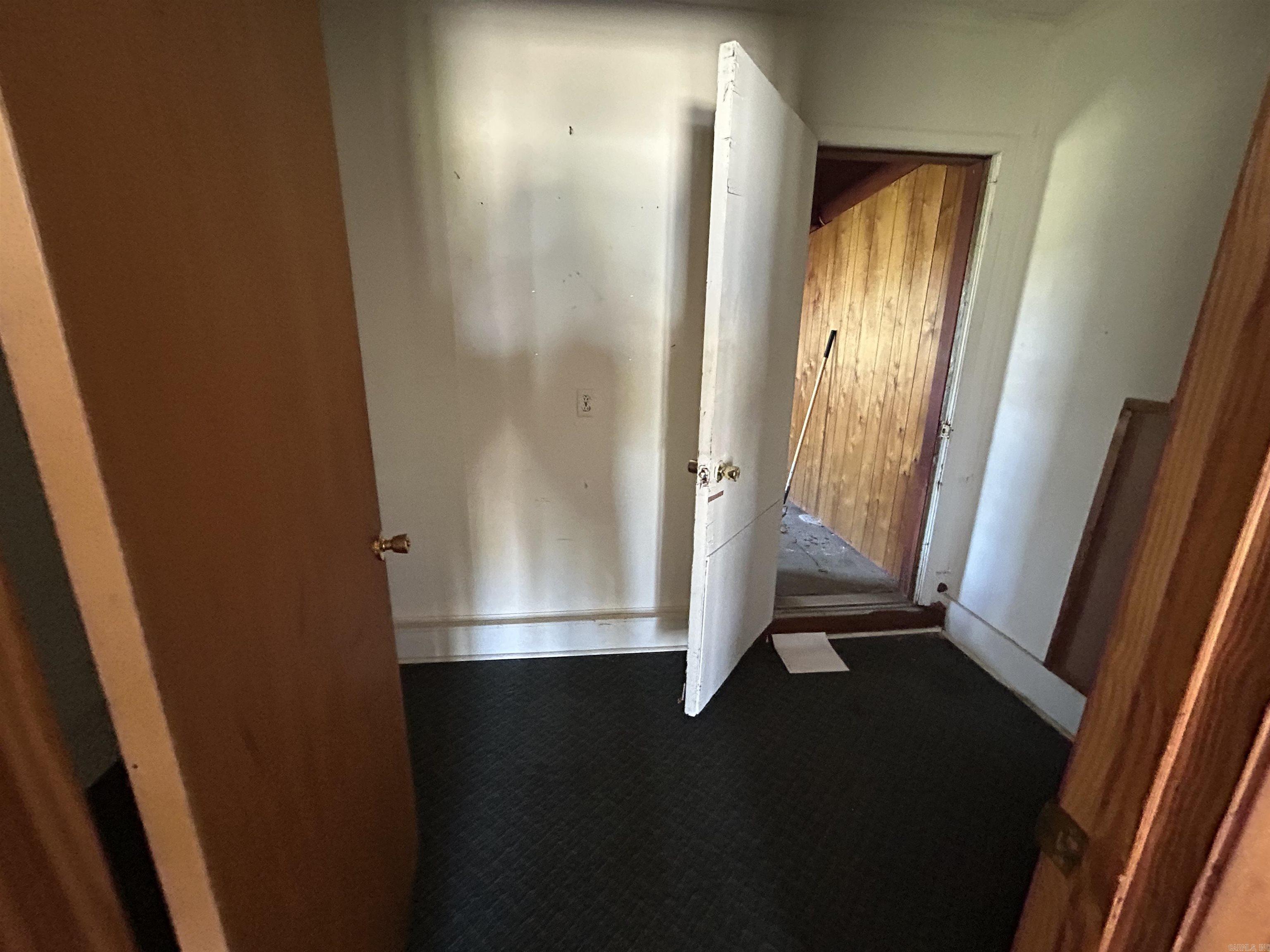 1905 S Spring St  Stuttgart, AR