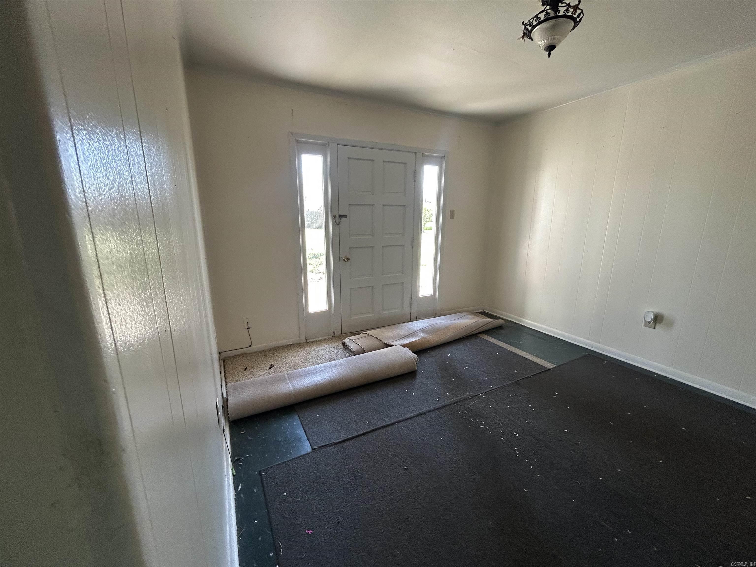 1905 S Spring St  Stuttgart, AR