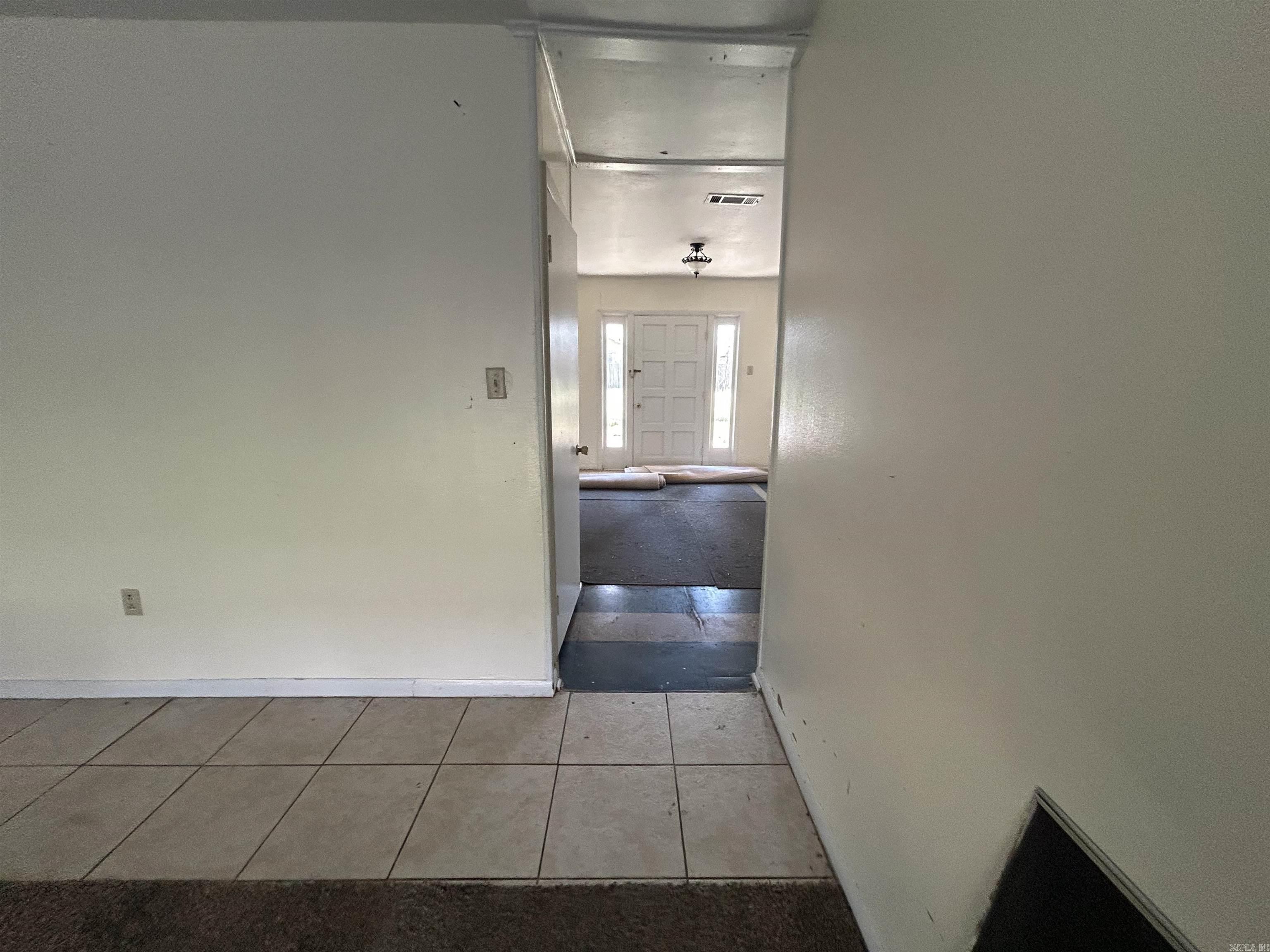 1905 S Spring St  Stuttgart, AR