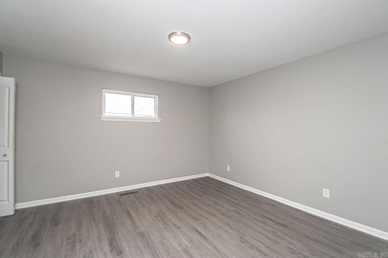 1820 Sanford Dr  Little Rock, AR