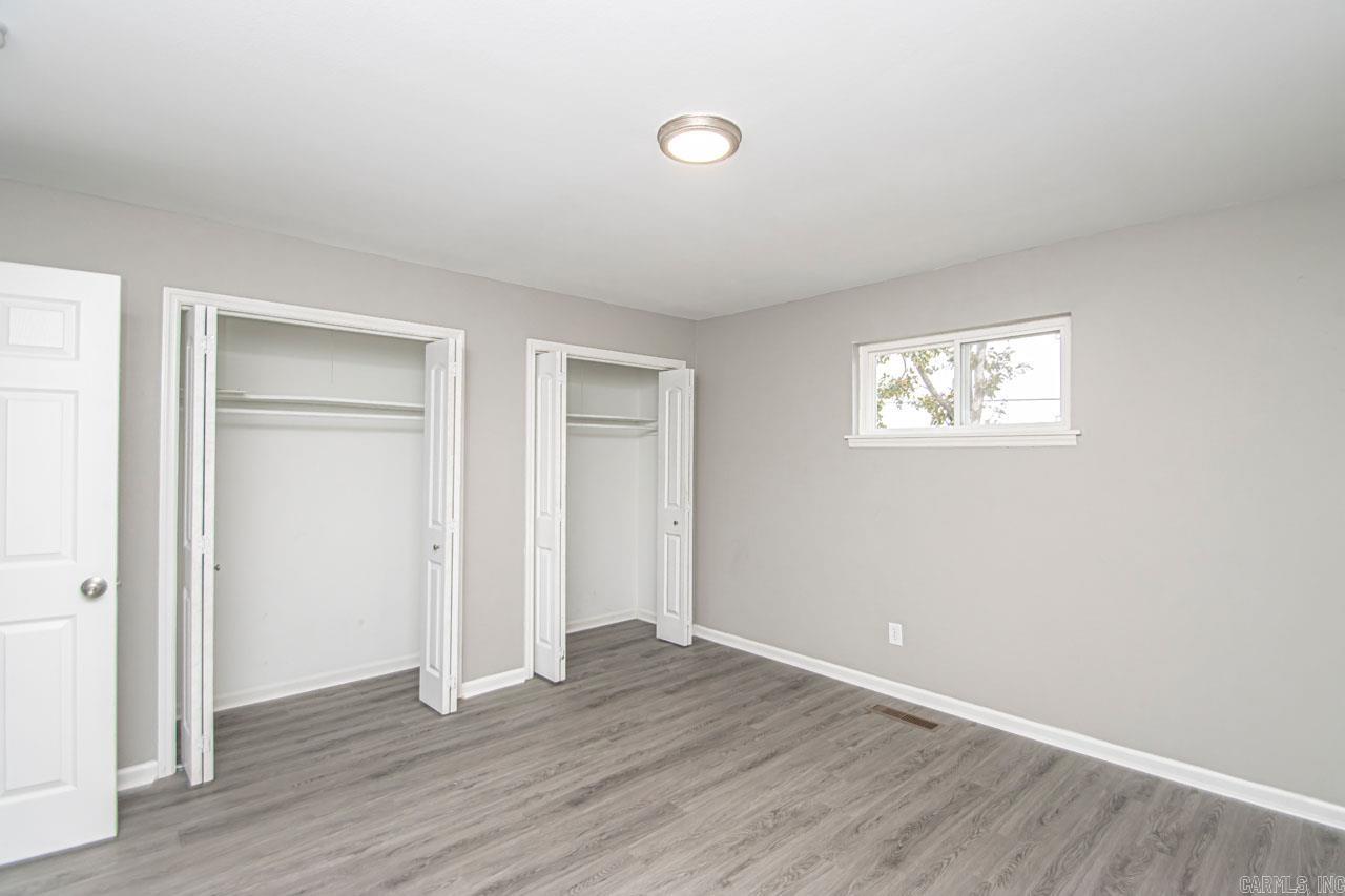 1820 Sanford Dr  Little Rock, AR