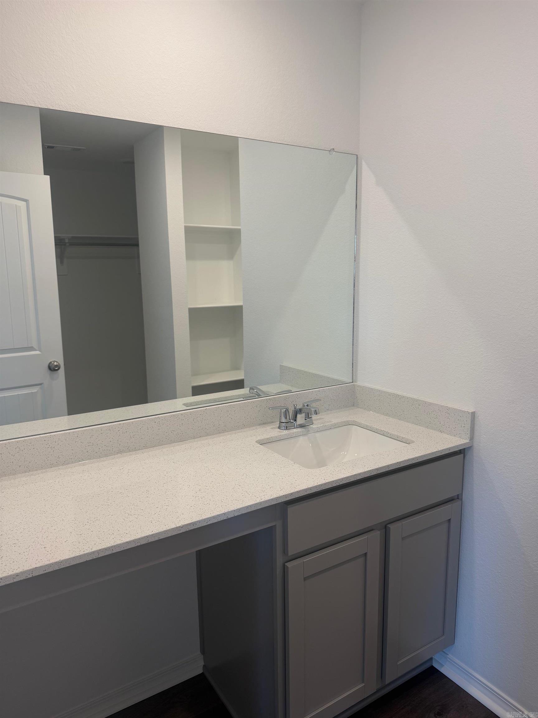 110 Sofia  Maumelle, AR