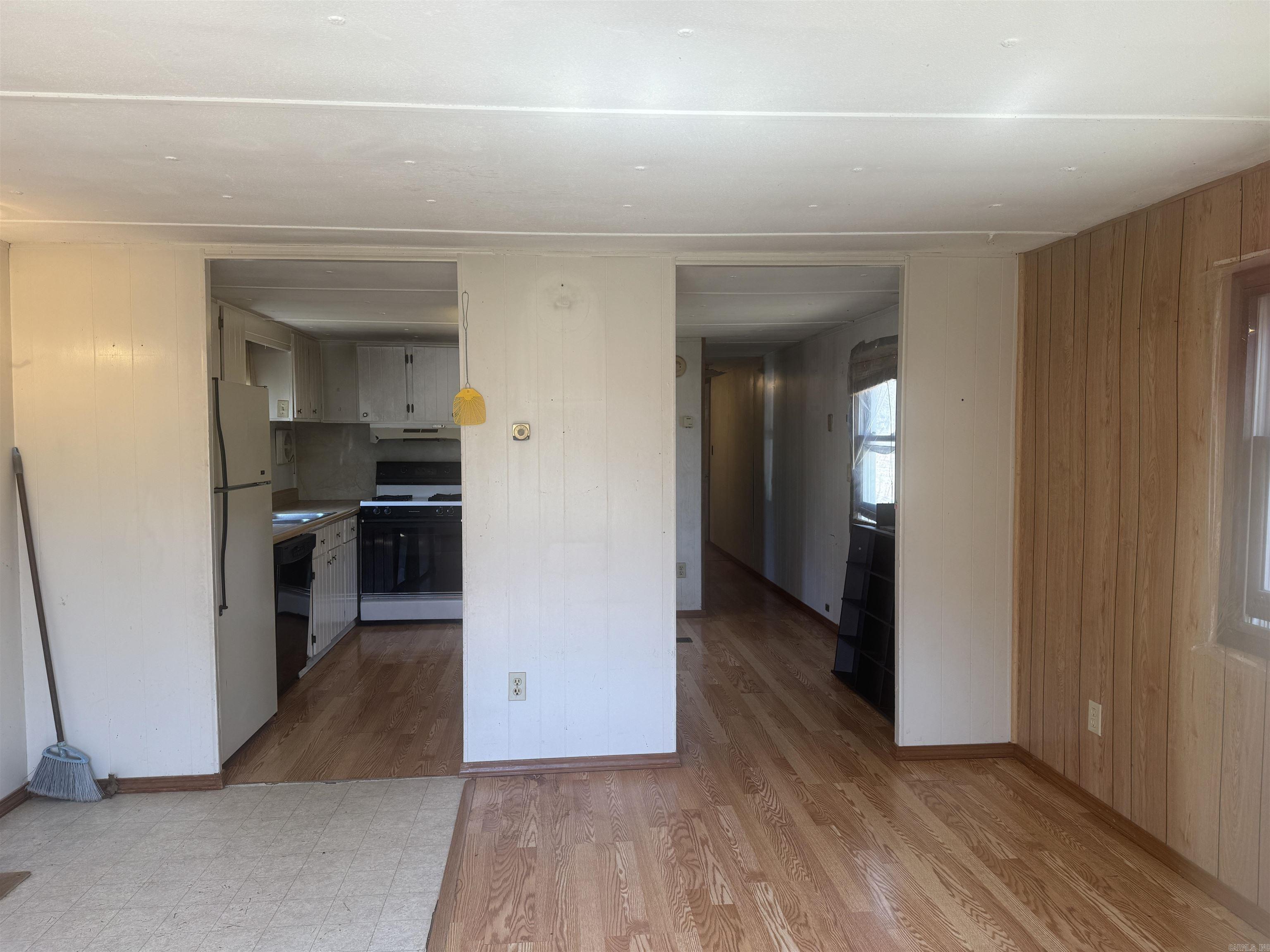 203 CR 94  Elizabeth, AR