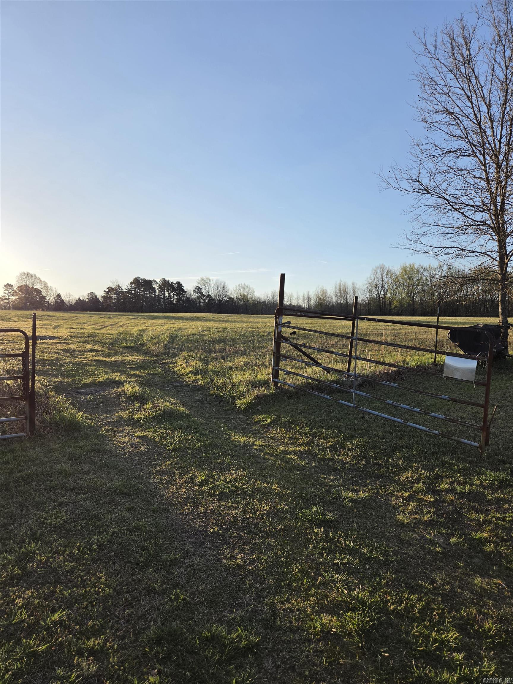 000 Thida  Thida, AR